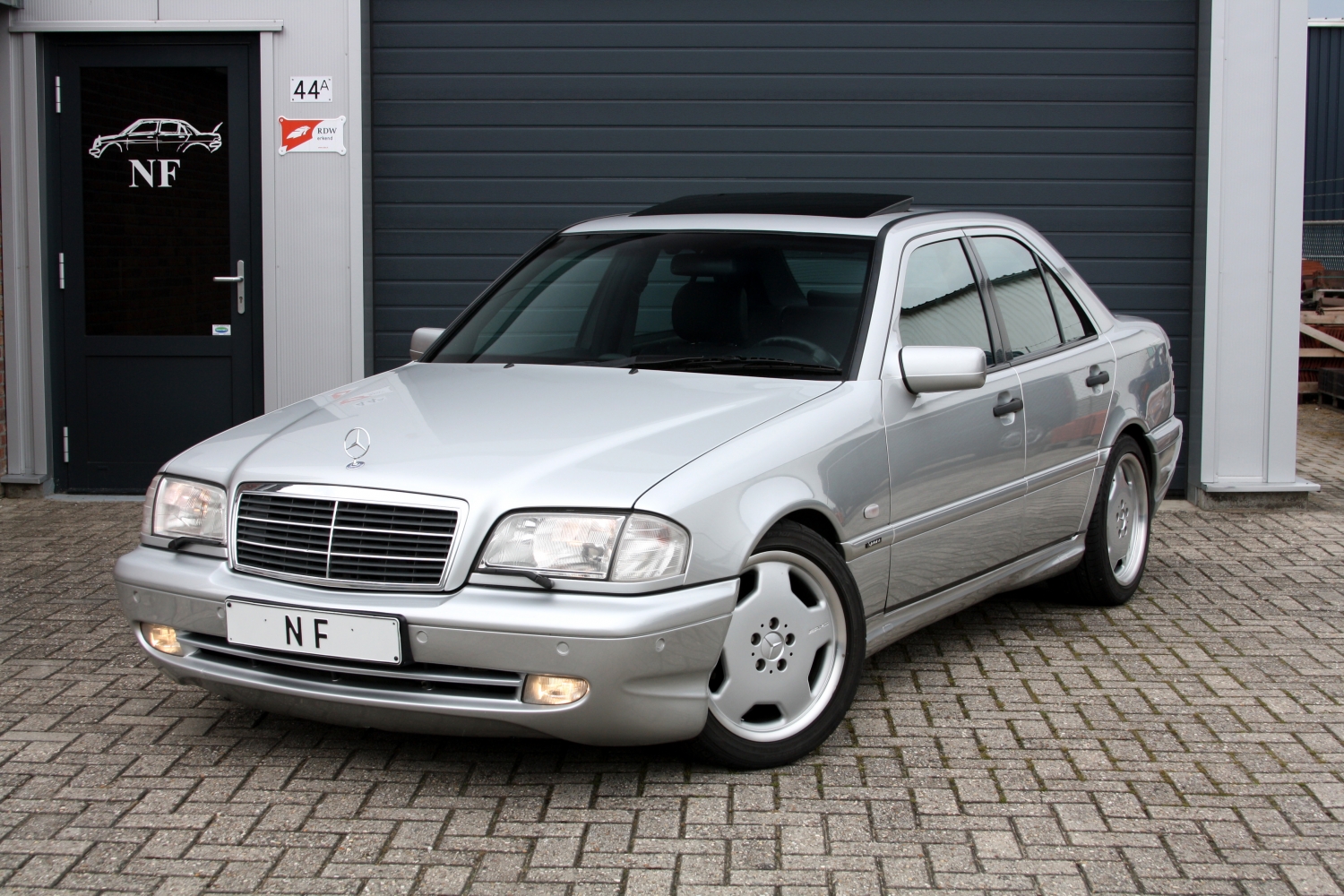 C43-AMG-008.JPG