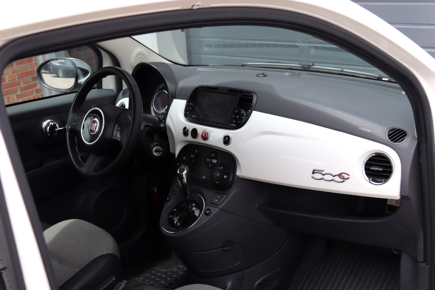 Fiat-500C-12-2013-8ZLN69-009.JPG