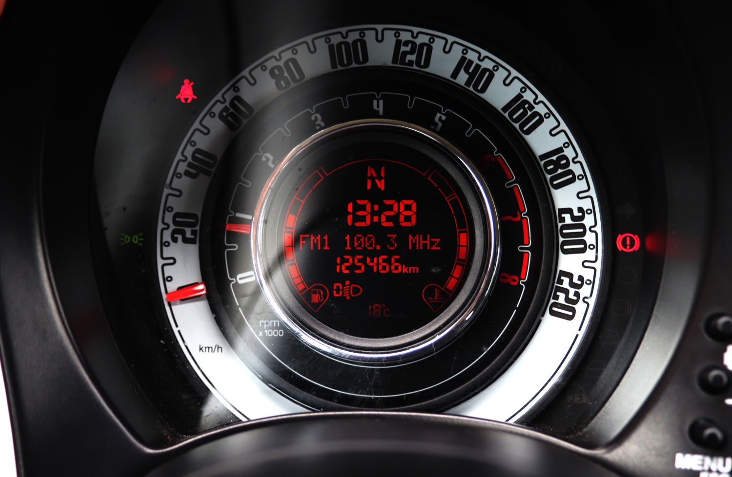 Fiat-500C-12-2013-8ZLN69-020.JPG