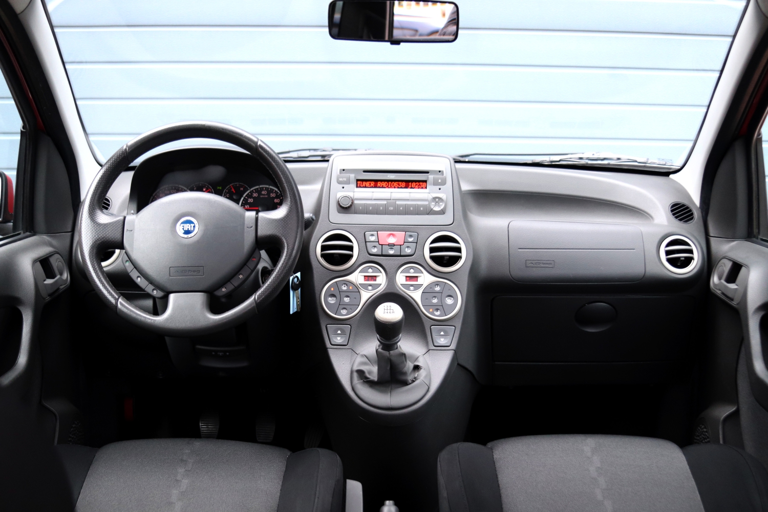 Fiat-Panda-100HP-2007-06XGLP-035.JPG