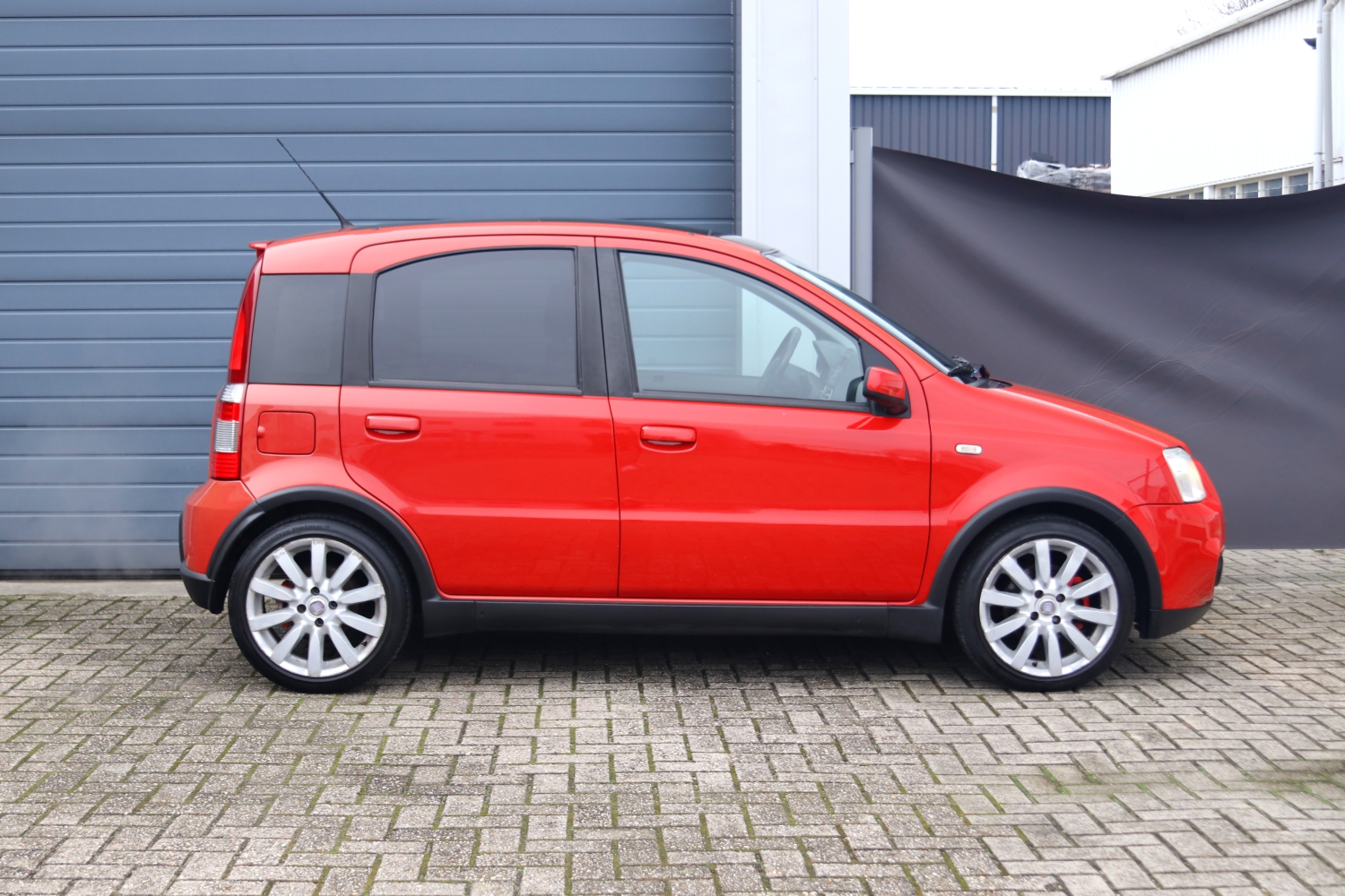 Fiat-Panda-100HP-2007-06XGLP-060.JPG