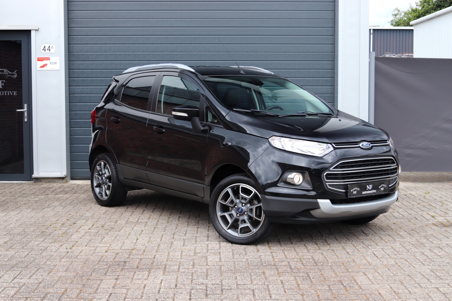 Ford-Ecosport-2015-N938ZJ-003.JPG