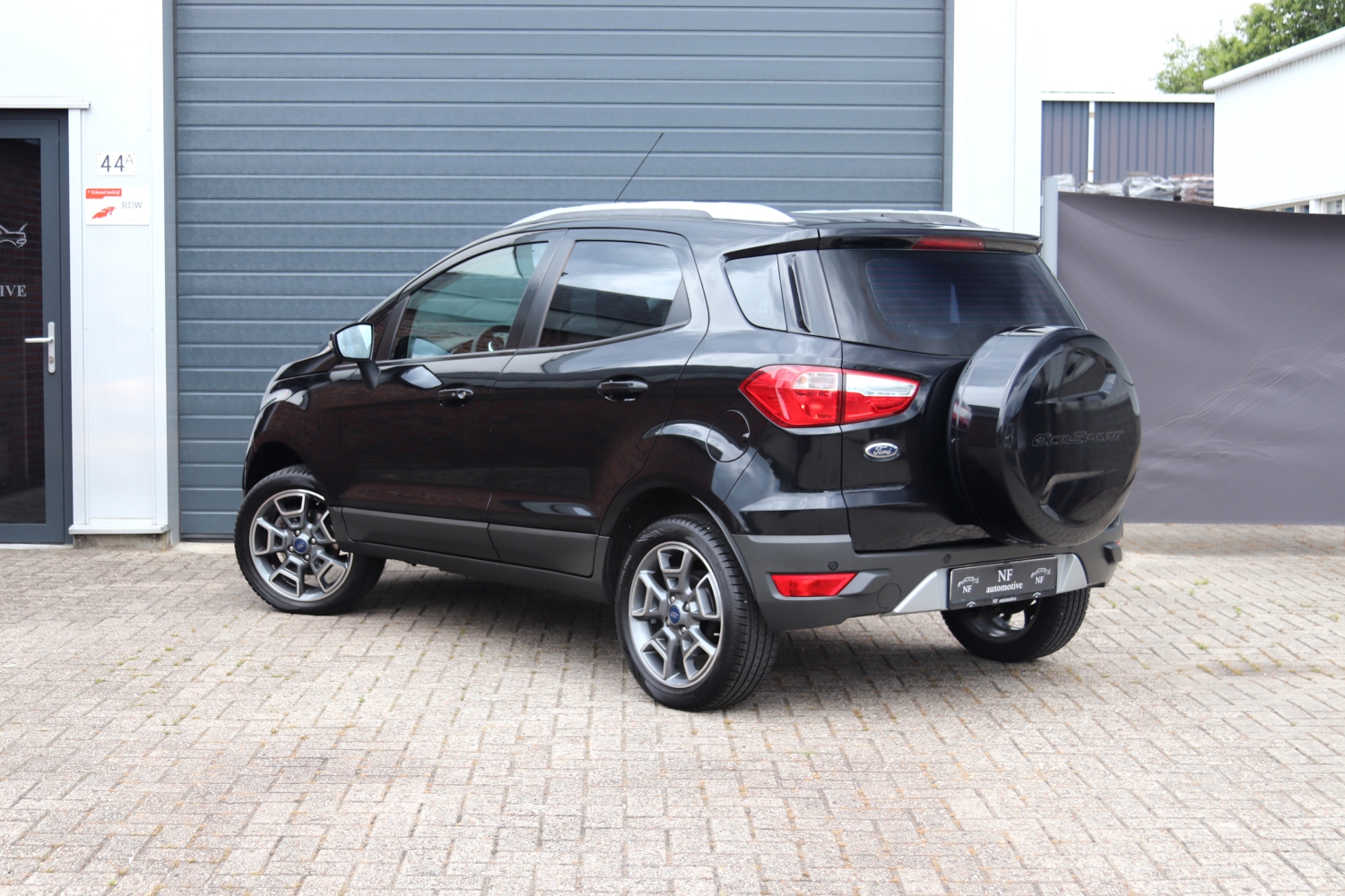 Ford-Ecosport-2015-N938ZJ-004.JPG