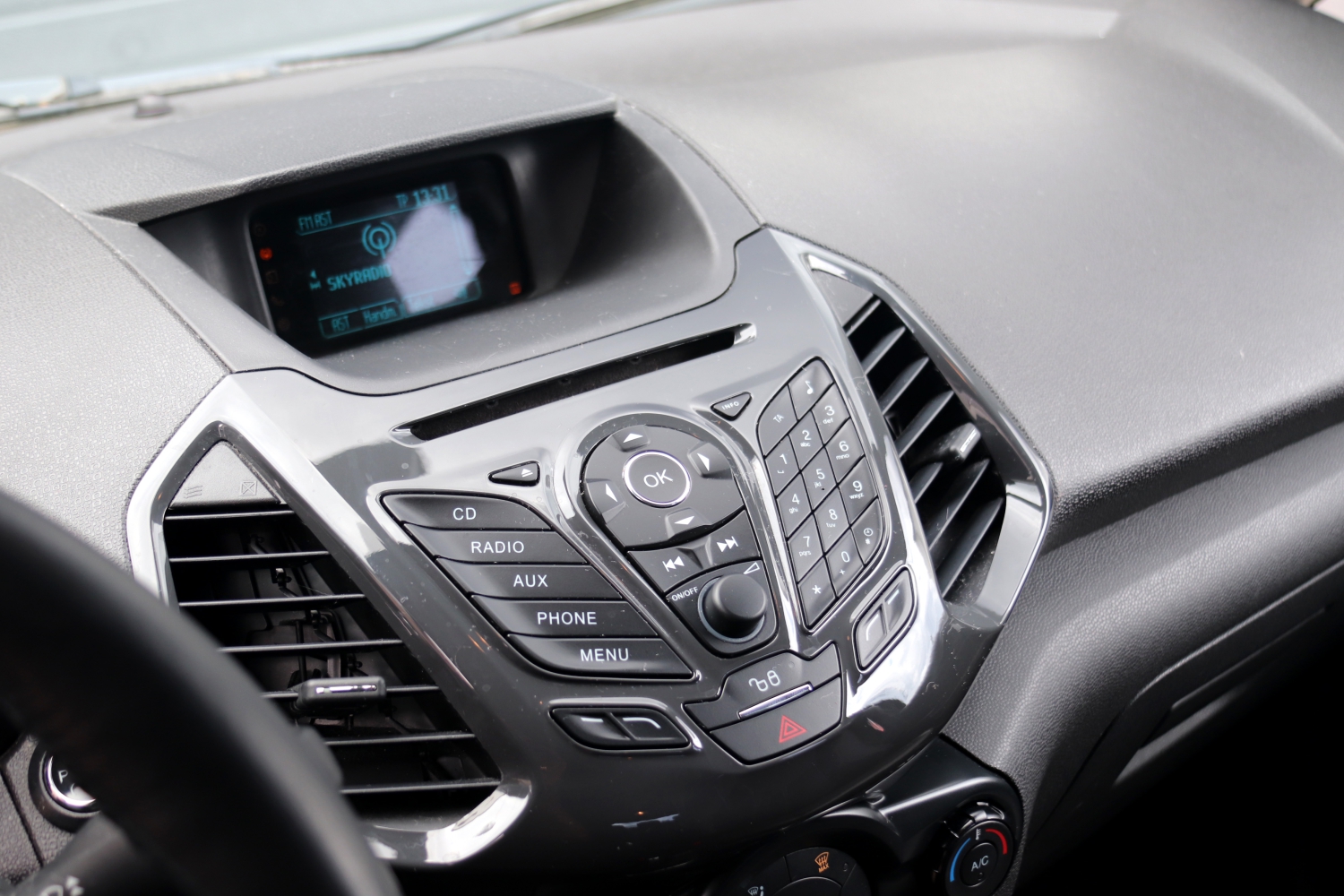 Ford-Ecosport-2015-N938ZJ-018.JPG
