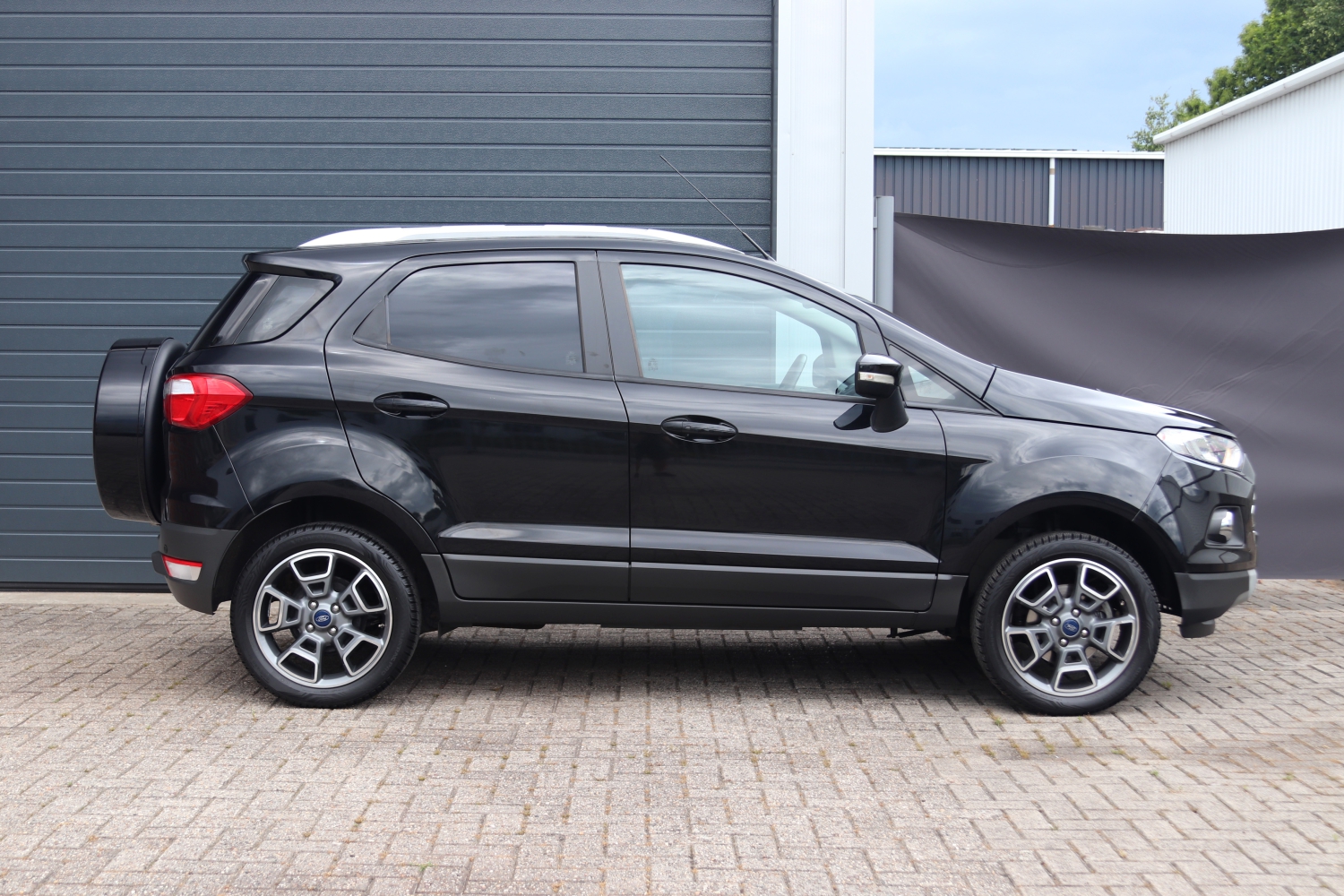 Ford-Ecosport-2015-N938ZJ-023.JPG