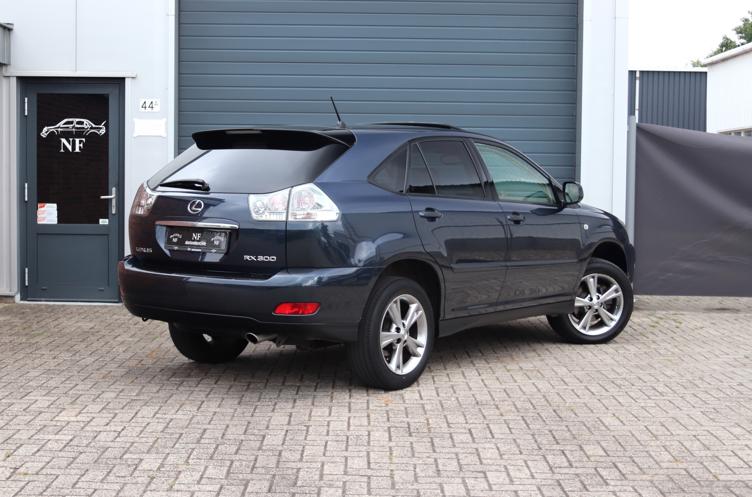 Lexus-RX300-XU30-2004-G443SG-043.JPG