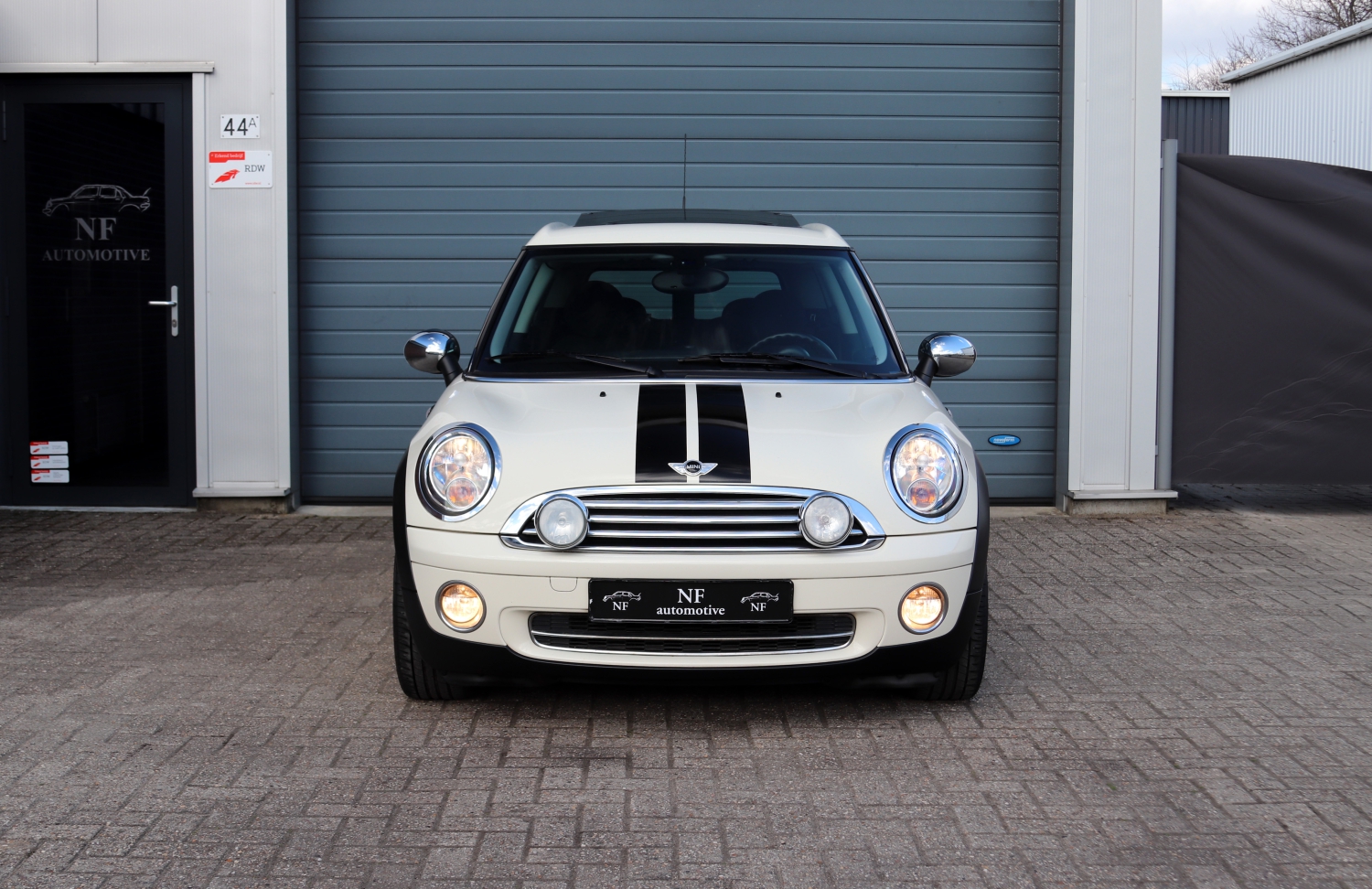 MINI-Clubman-Cooper-R55-2009-2930-003.JPG