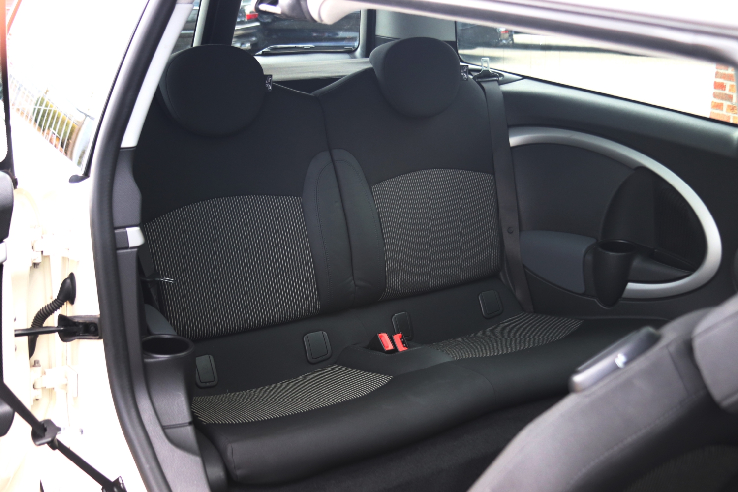 MINI-Clubman-Cooper-R55-2009-2930-038.JPG