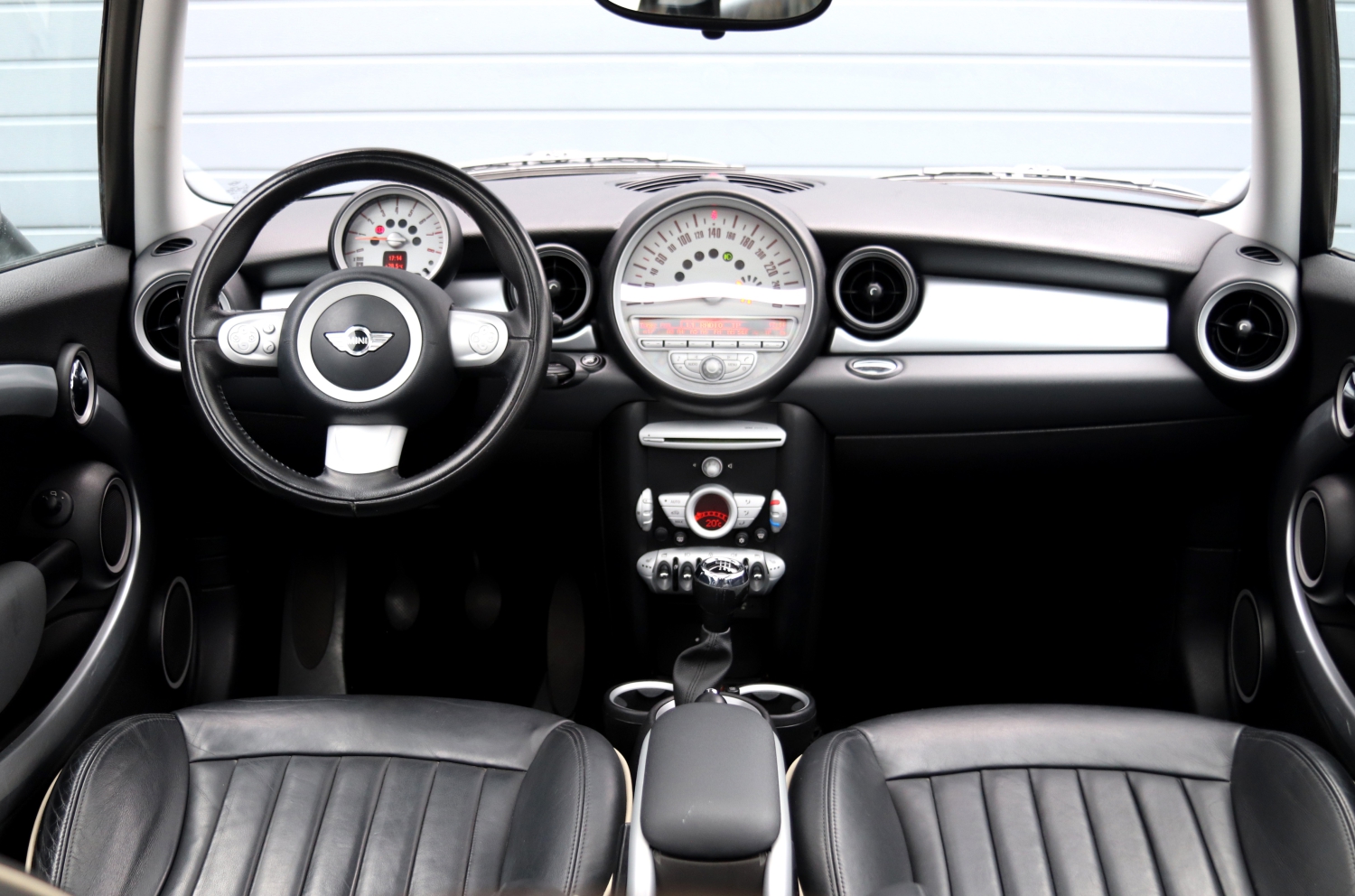 MINI-Clubman-R55-2010-6445-007.JPG
