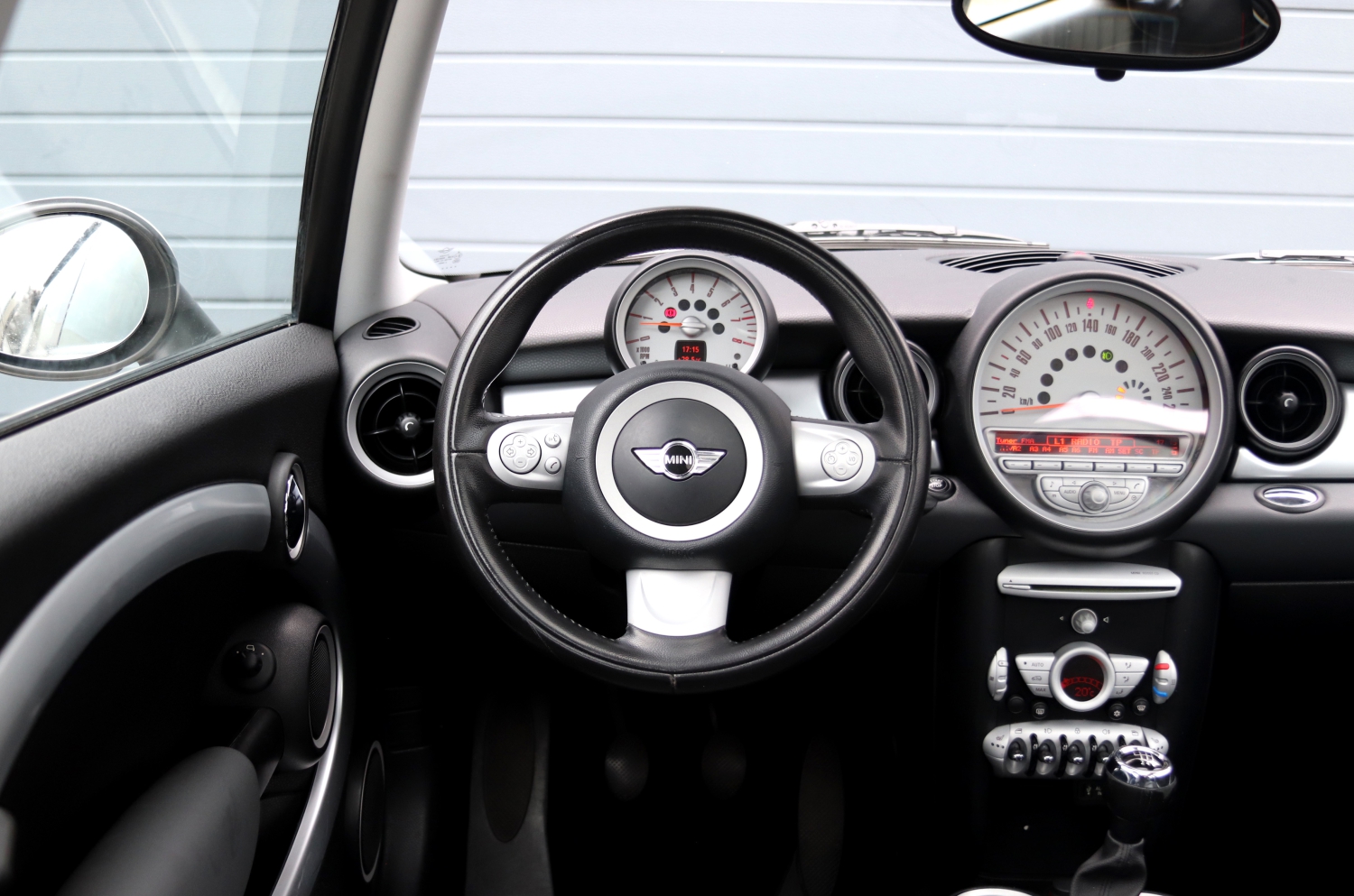 MINI-Clubman-R55-2010-6445-008.JPG