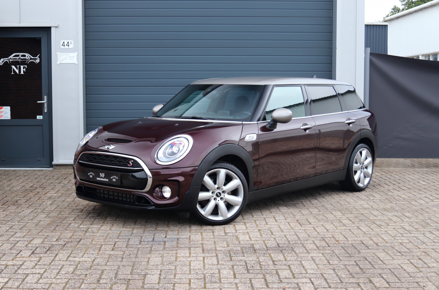 MINI-Clubman-S-F54-2016-L055ZB-011.JPG