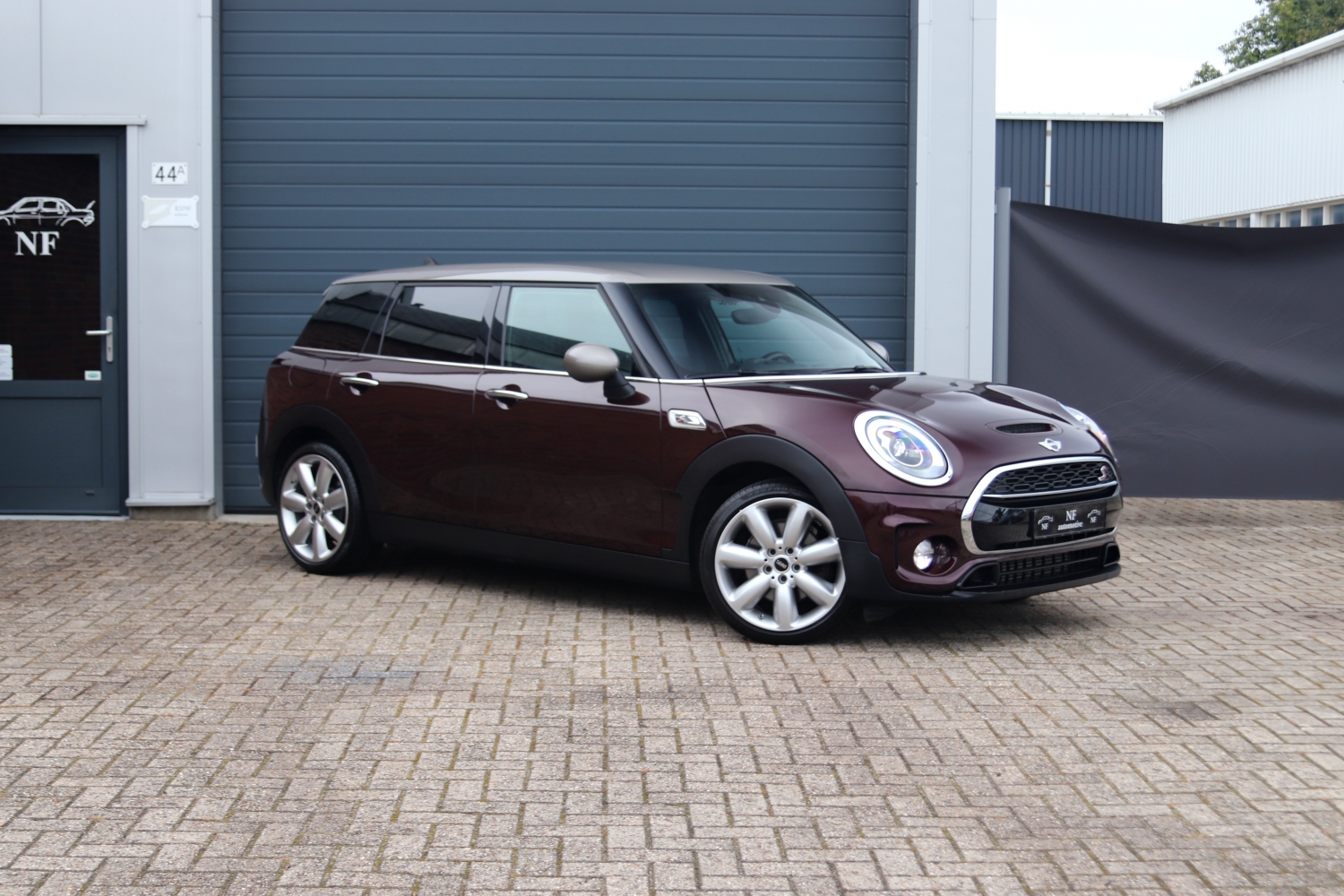 MINI-Clubman-S-F54-2016-L055ZB-014.JPG