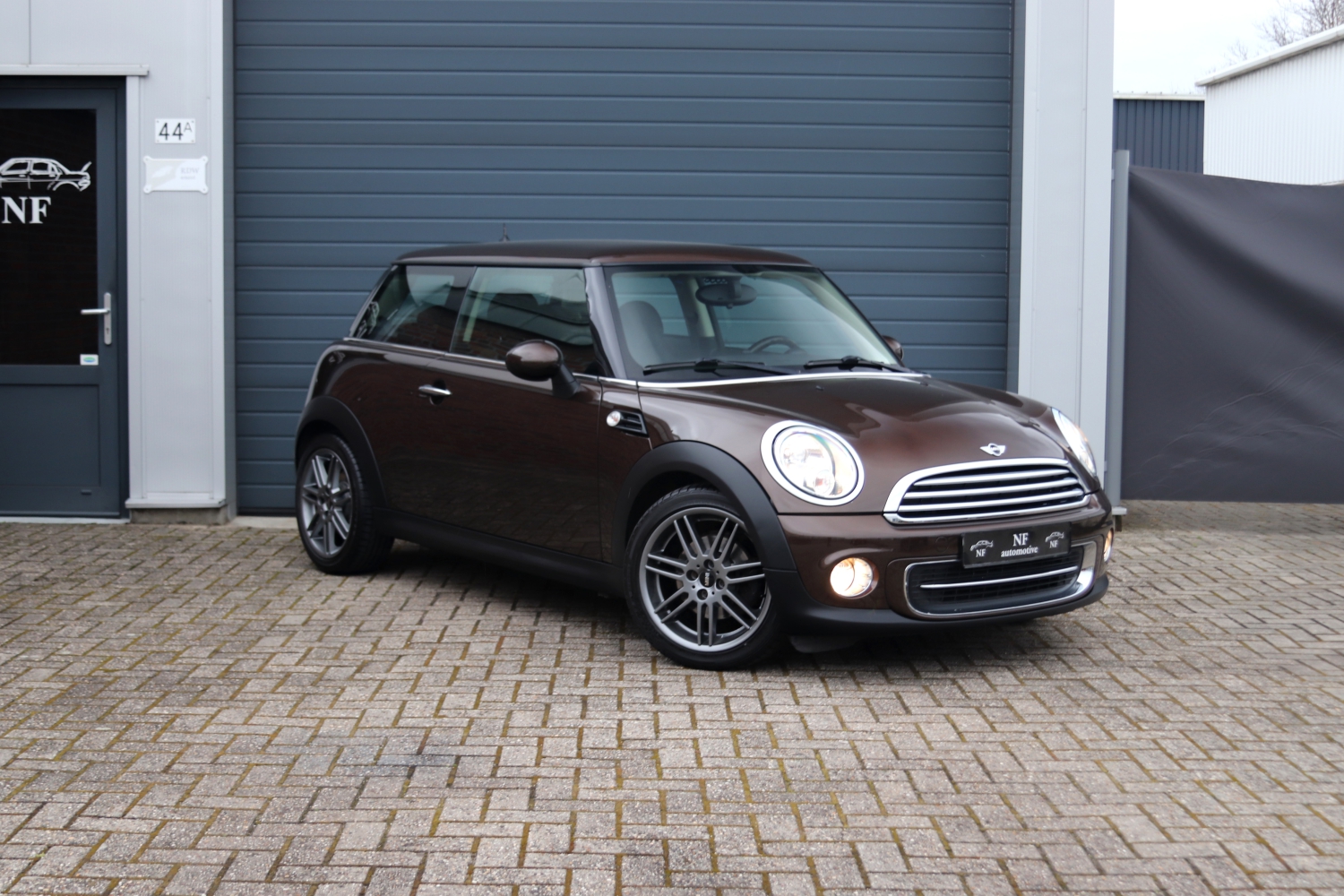 MINI-Cooper-15-F56-2014-078.JPG