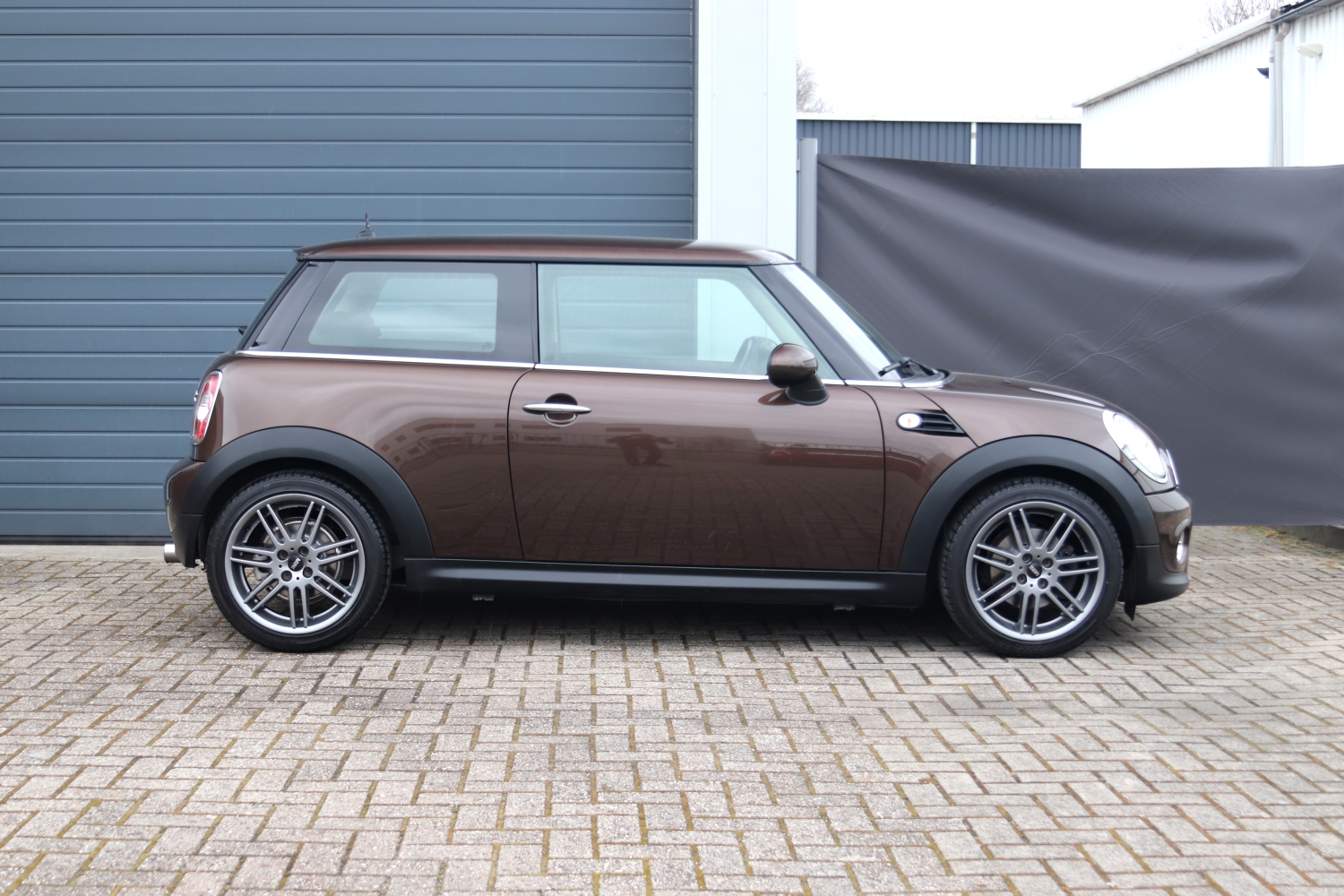 MINI-Cooper-15-F56-2014-127.JPG