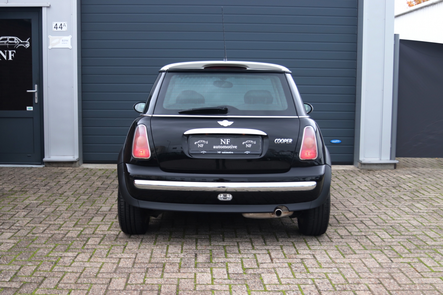 MINI-Cooper-R50-76JJZ4-006.JPG