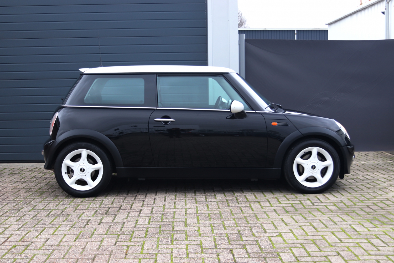 MINI-Cooper-R50-76JJZ4-022.JPG