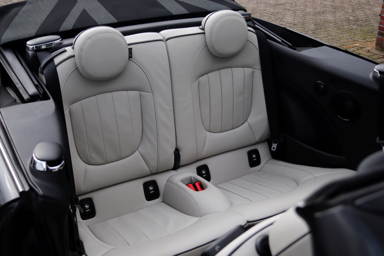 MINI-Cooper-S-Convertible-F57-2019-041.JPG