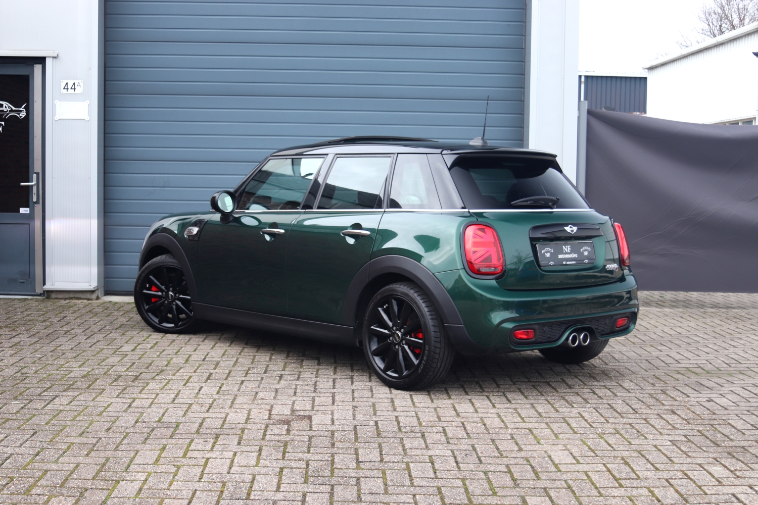 MINI-Cooper-S-F55-2014-8801-015.JPG