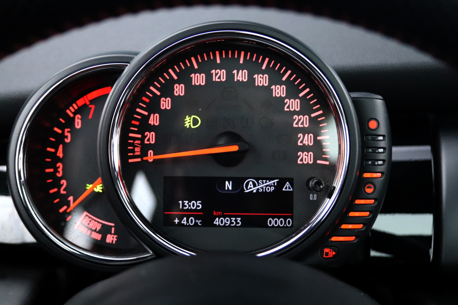 MINI-Cooper-S-F55-2015-X411NV-019.JPG