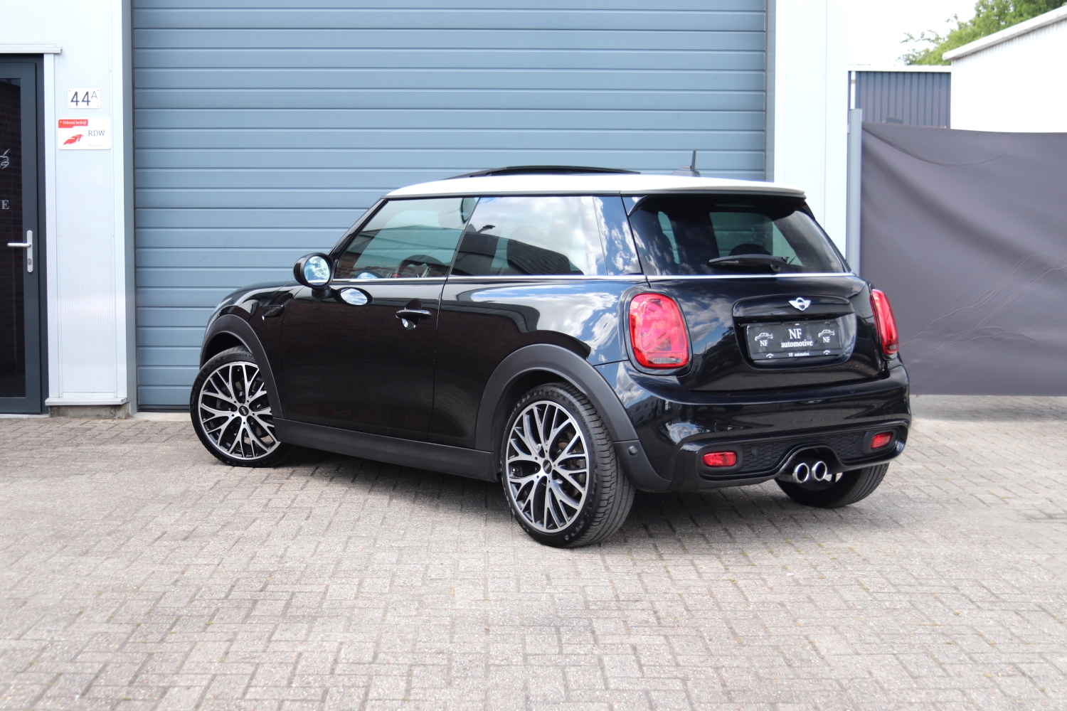 MINI-Cooper-S-F56-2015-9335-014.JPG