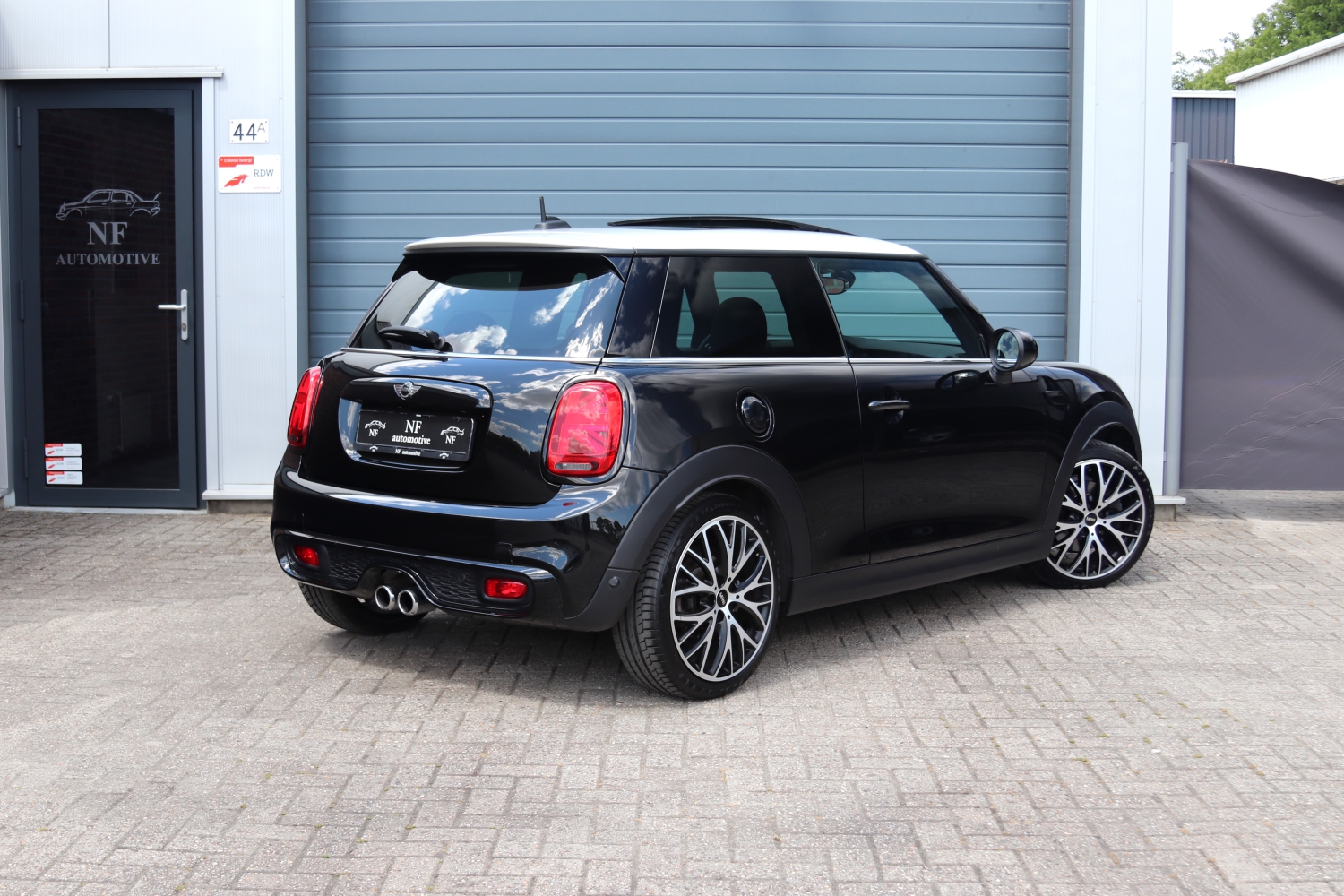 MINI-Cooper-S-F56-2015-9335-019.JPG