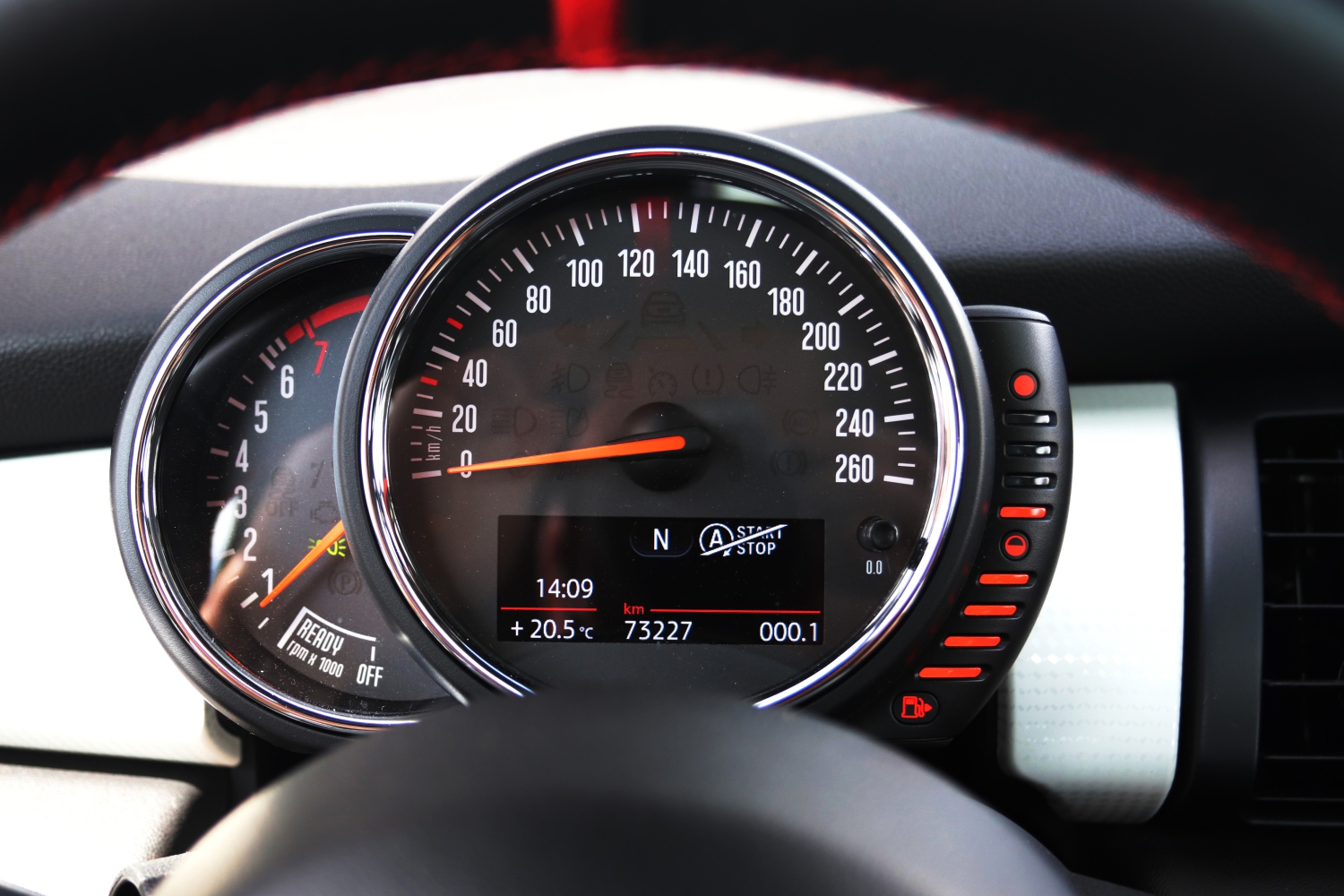 MINI-Cooper-S-F56-2015-9335-043.JPG