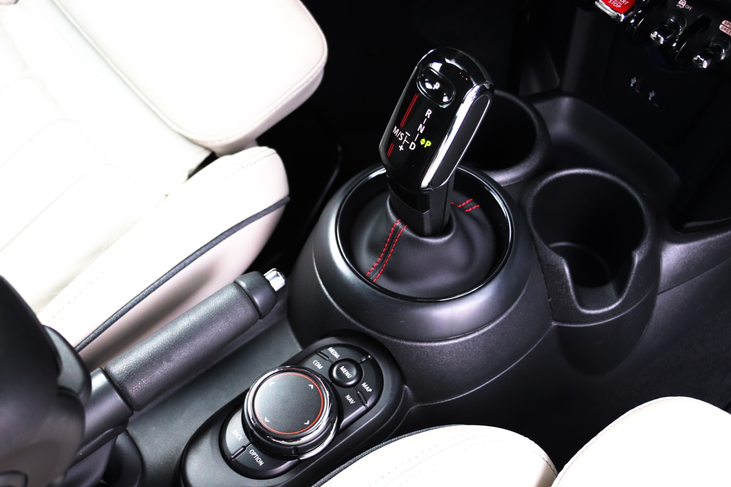 MINI-Cooper-S-F56-2018-045.JPG