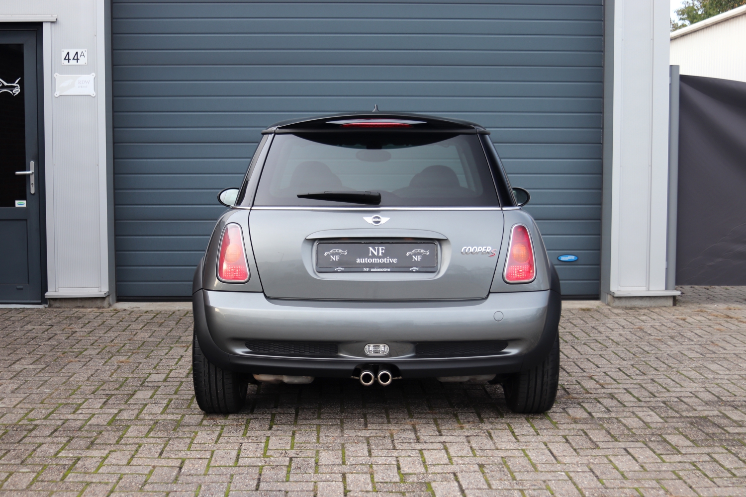 MINI-Cooper-S-R53-2003-2569-016.JPG