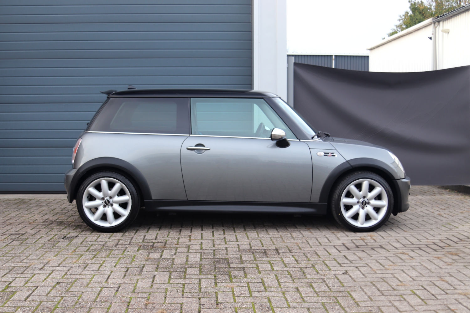 MINI-Cooper-S-R53-2003-2569-065.JPG