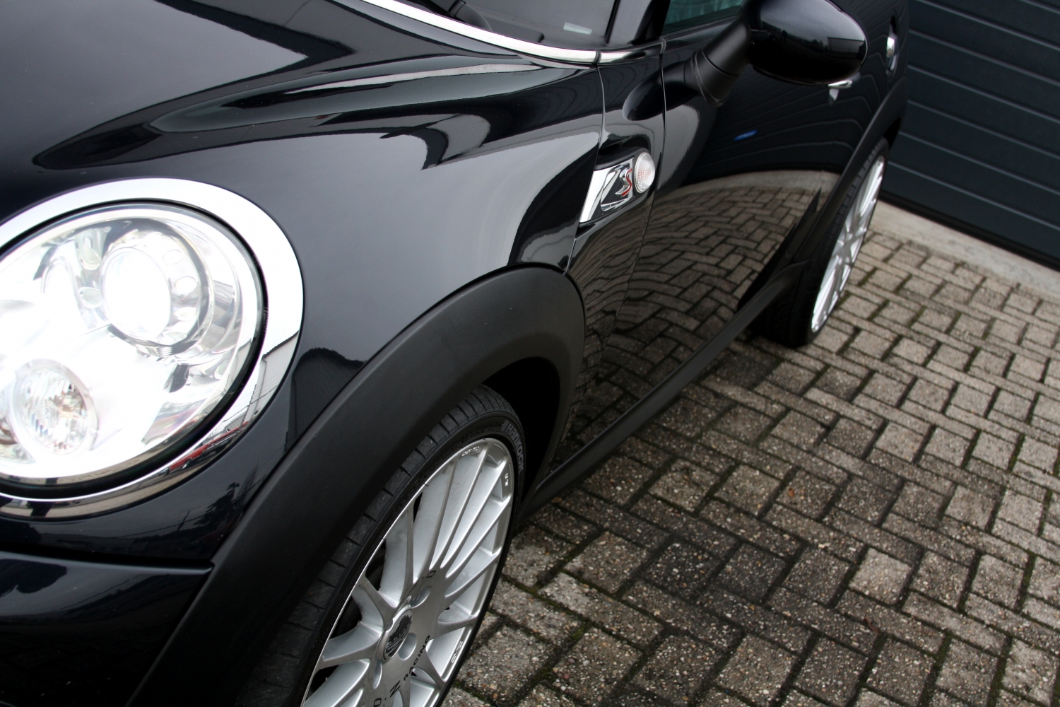 MINI-Cooper-S-R56-2007-038.JPG