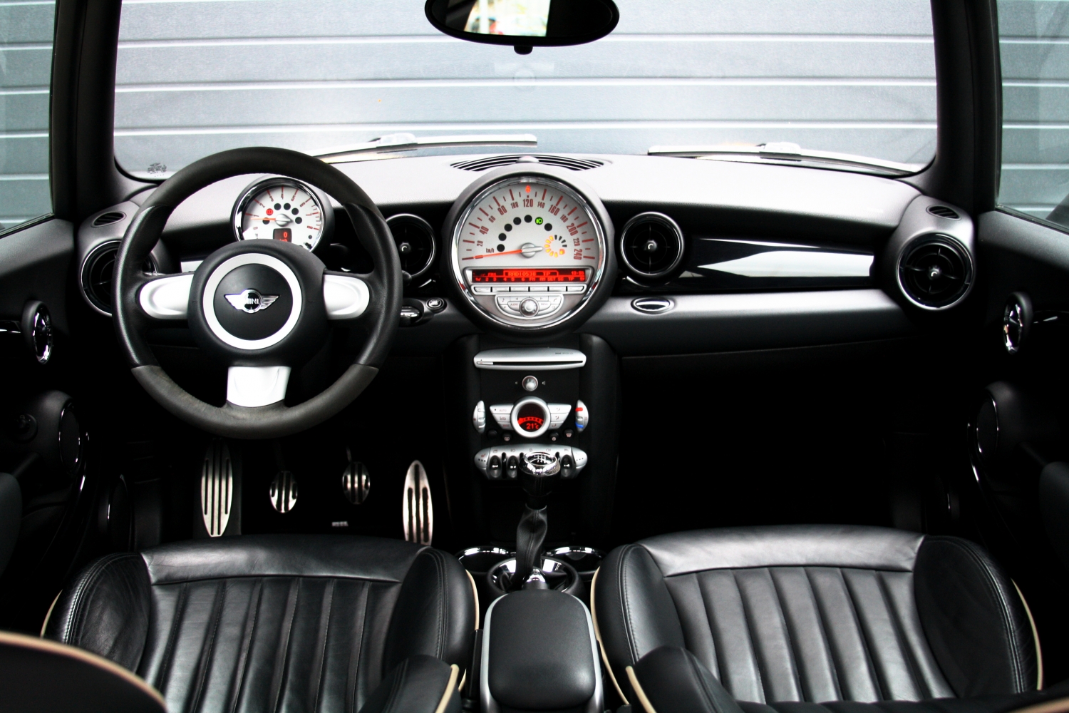 MINI-Cooper-S-R56-2007-079.JPG