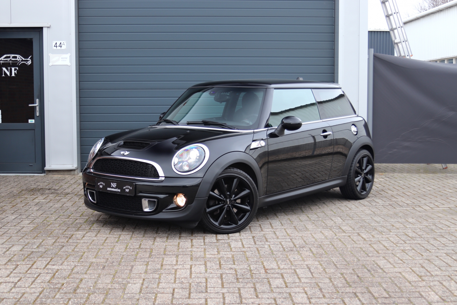 MINI Cooper S Chili kopen bij NF Automotive