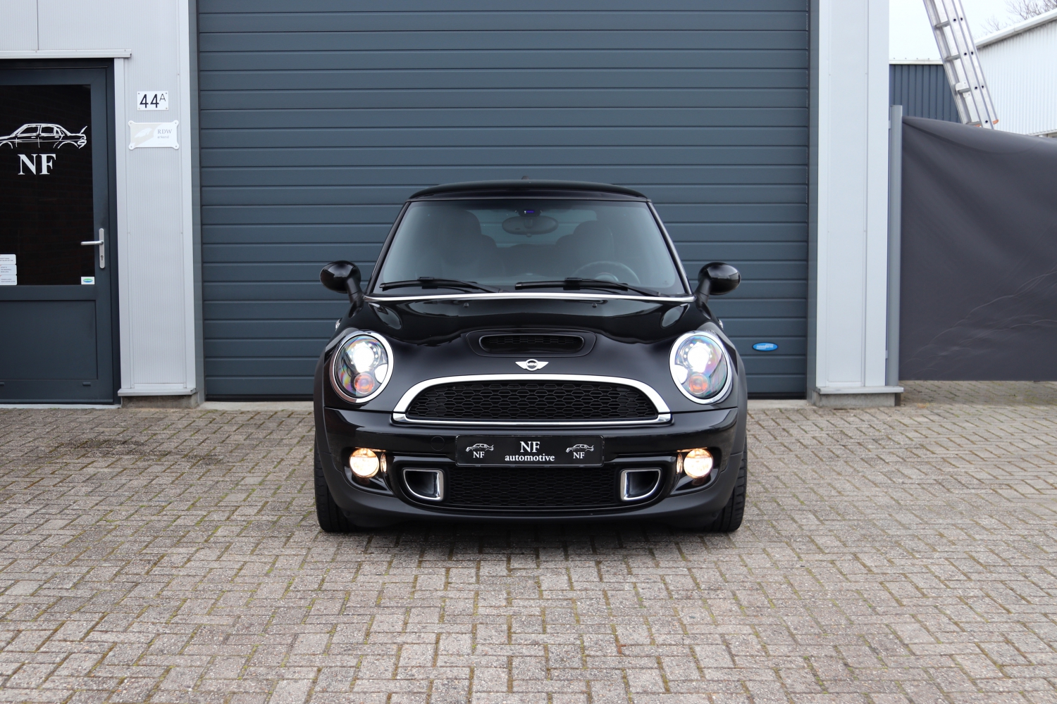 MINI-Cooper-S-R56-LCI-2014-PP215P-003.JPG