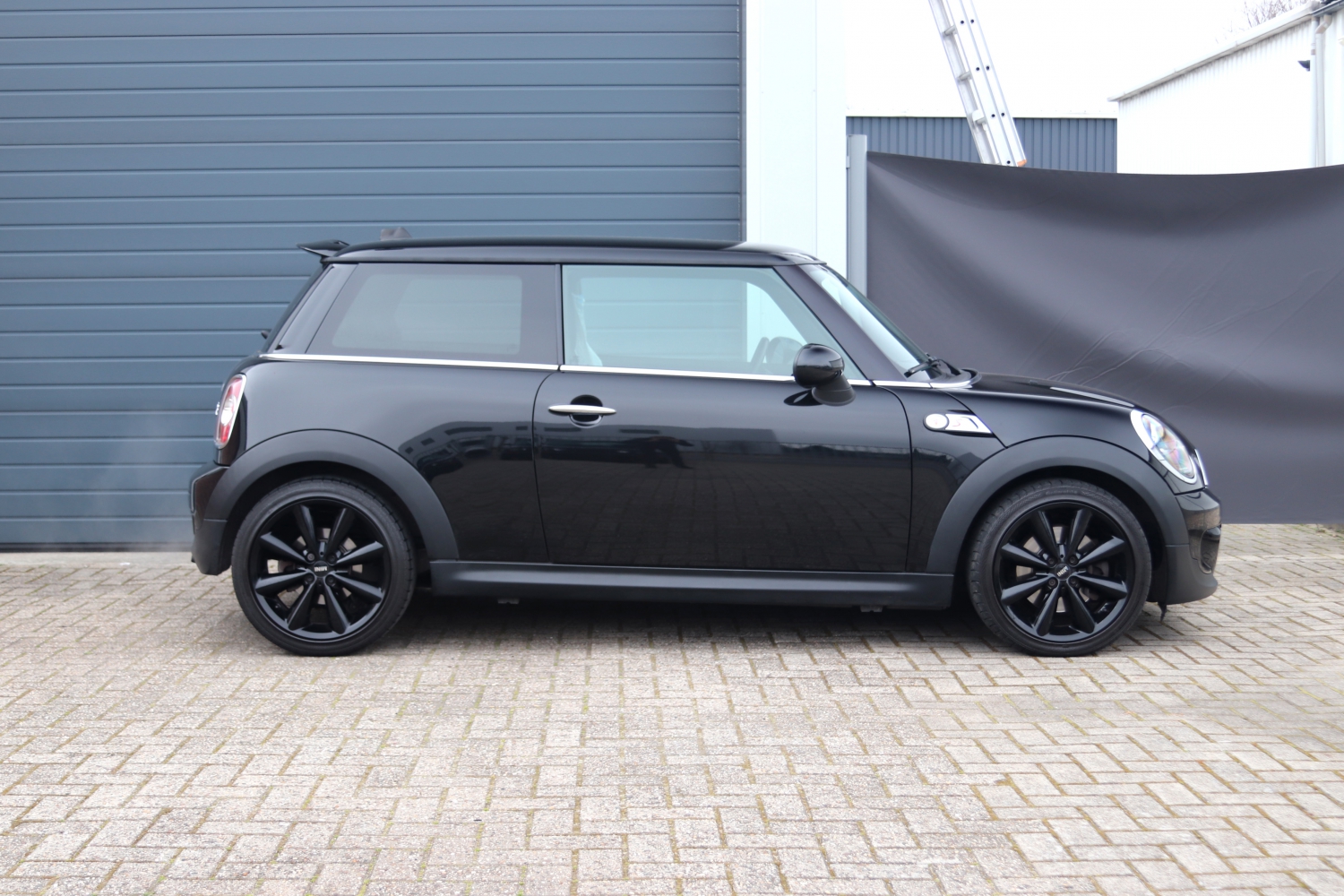 MINI-Cooper-S-R56-LCI-2014-PP215P-080.JPG