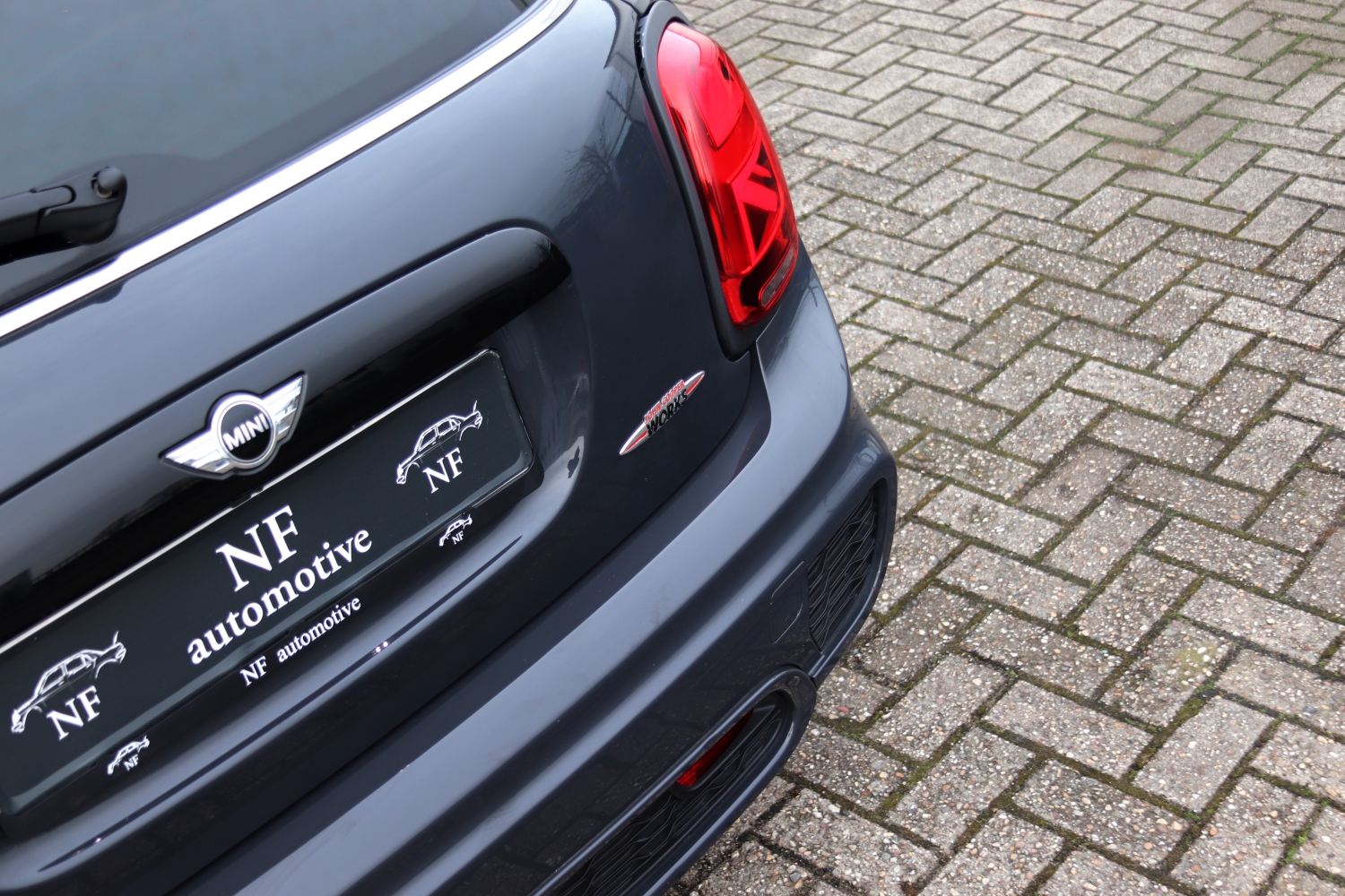 MINI-John-Cooper-Works-F56-2015-K300XG-053.JPG