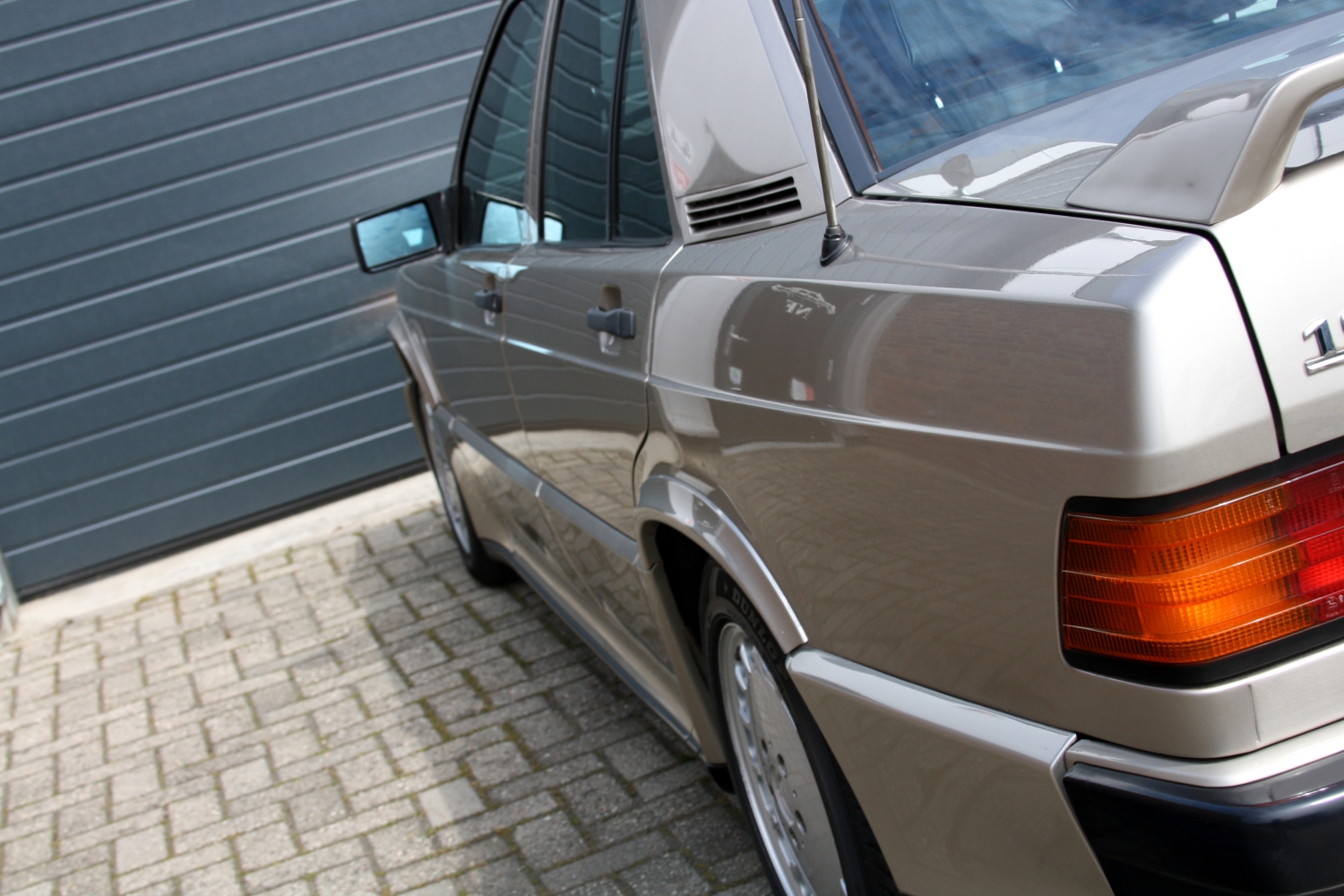 Mercedes-Benz-190E-2.3-16v-W201-1986-026.JPG