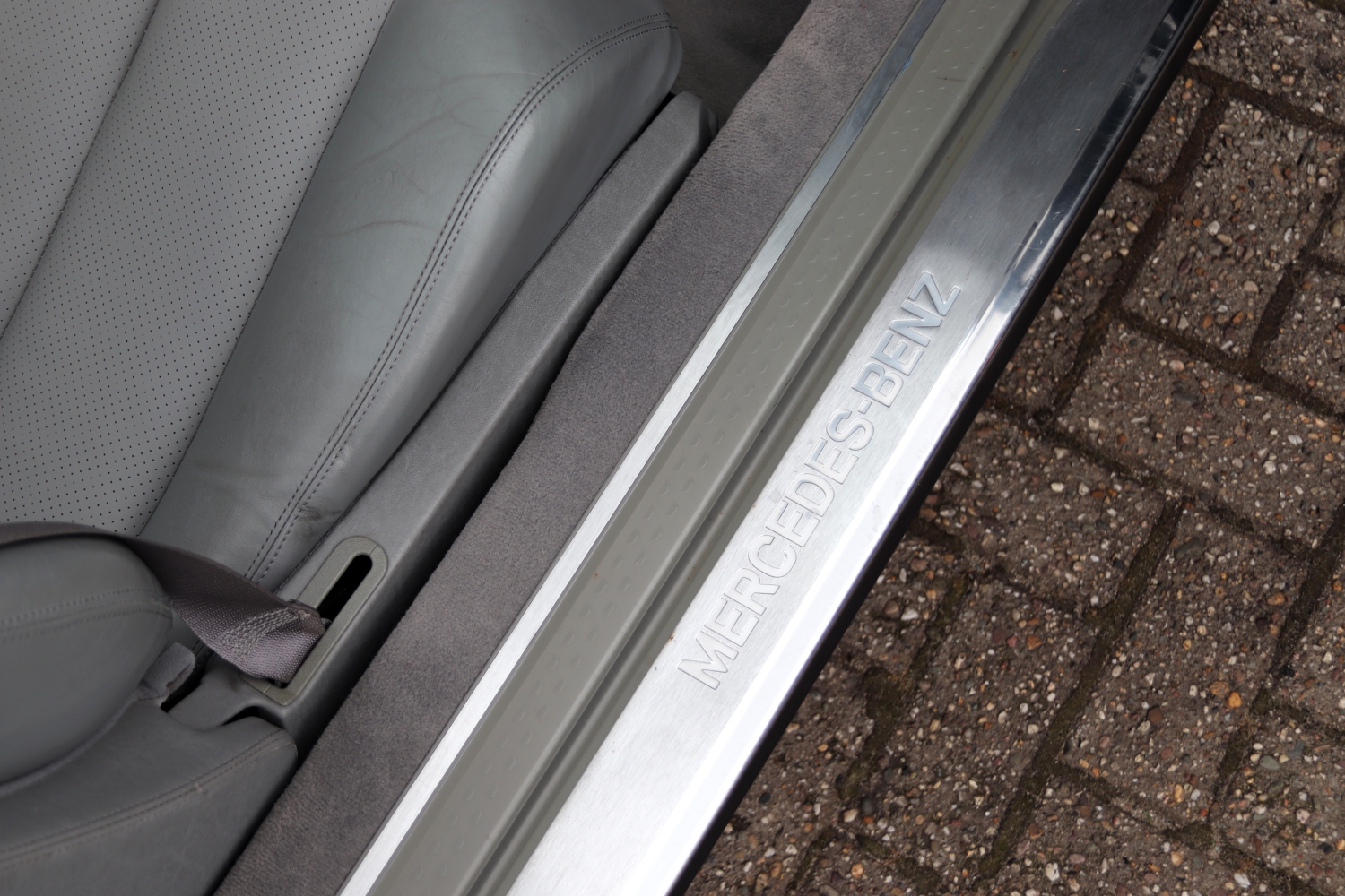 Mercedes-Benz-500SL-R129-1991-TF395D-040.JPG