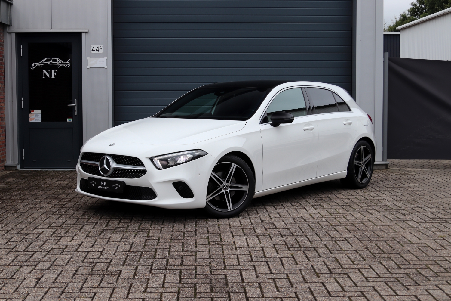 Mercedes-Benz-A180-W177-T615KJ-001.JPG