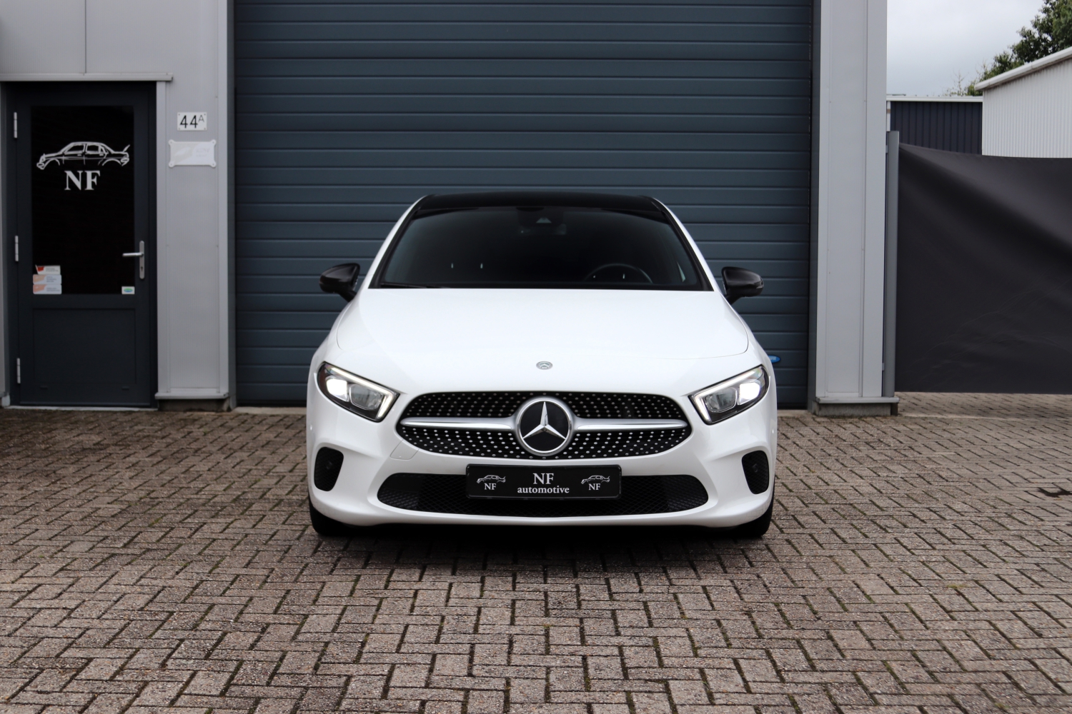 Mercedes-Benz-A180-W177-T615KJ-002.JPG