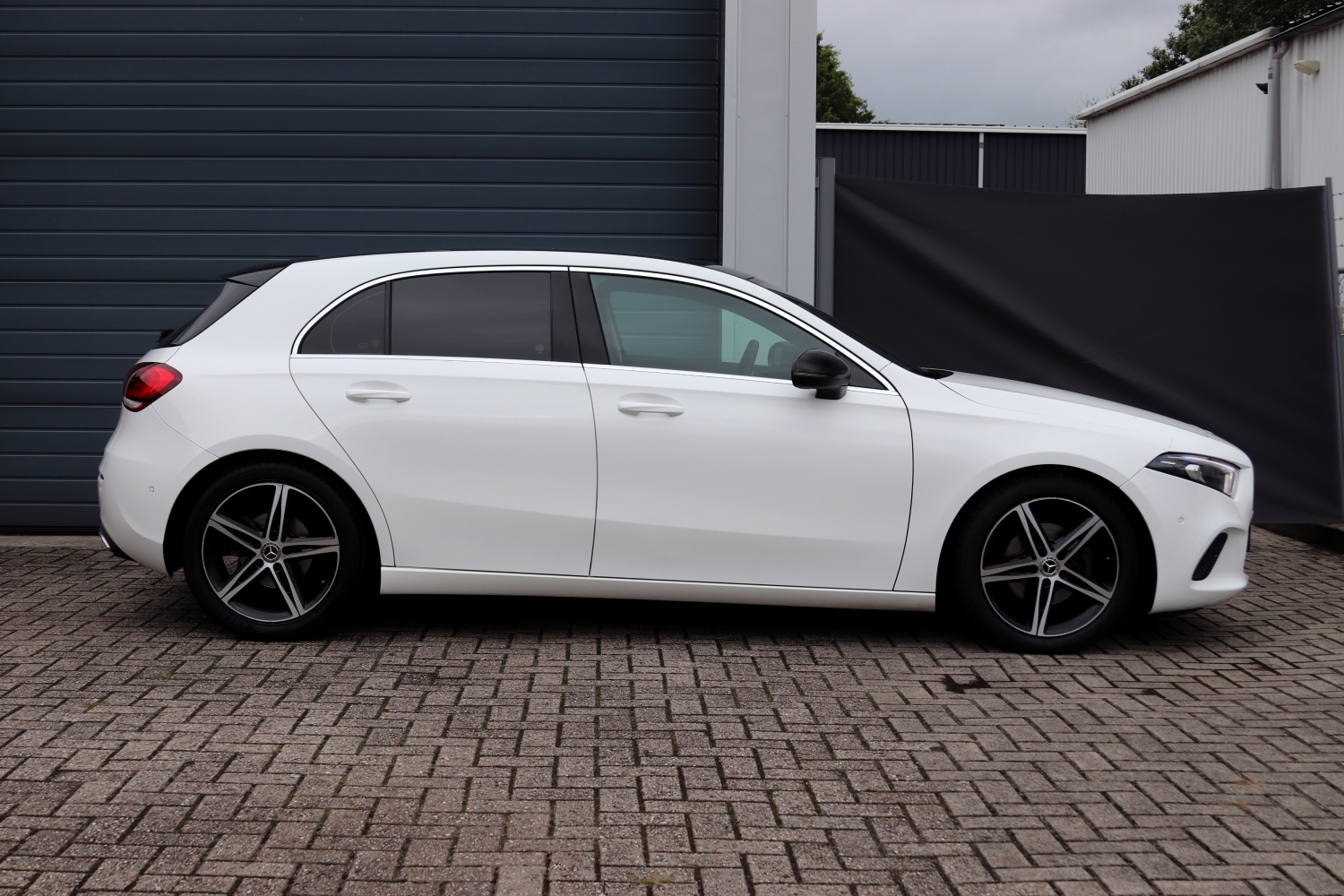 Mercedes-Benz-A180-W177-T615KJ-026.JPG