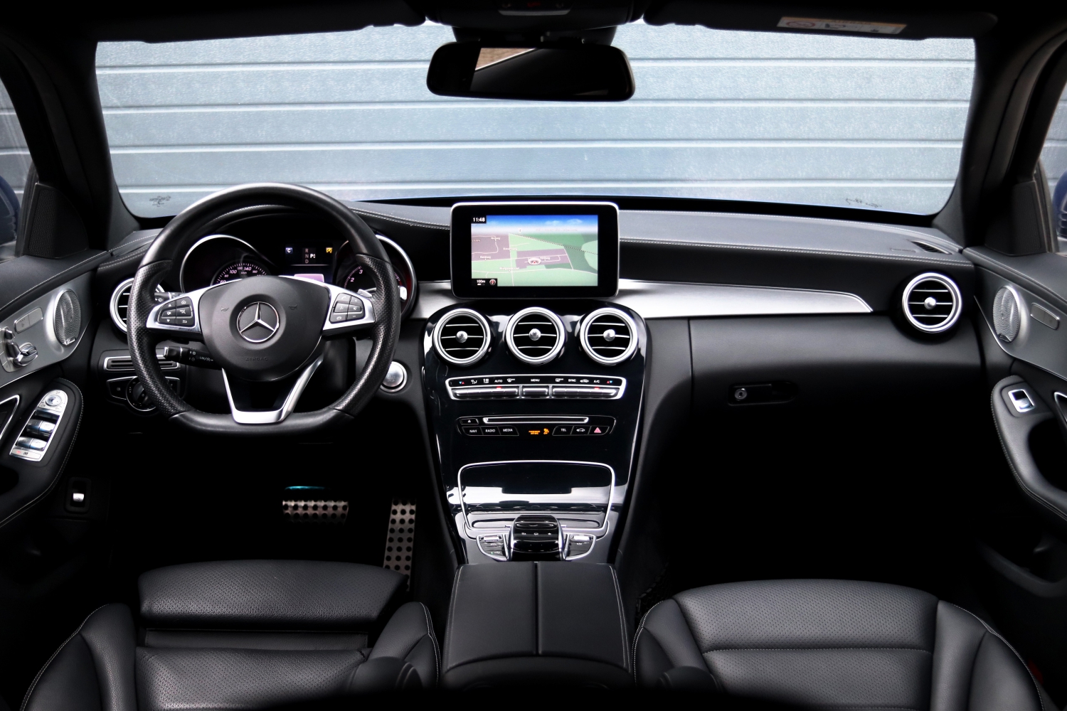 Mercedes-Benz-C250T-W205-2015-8574-007.JPG