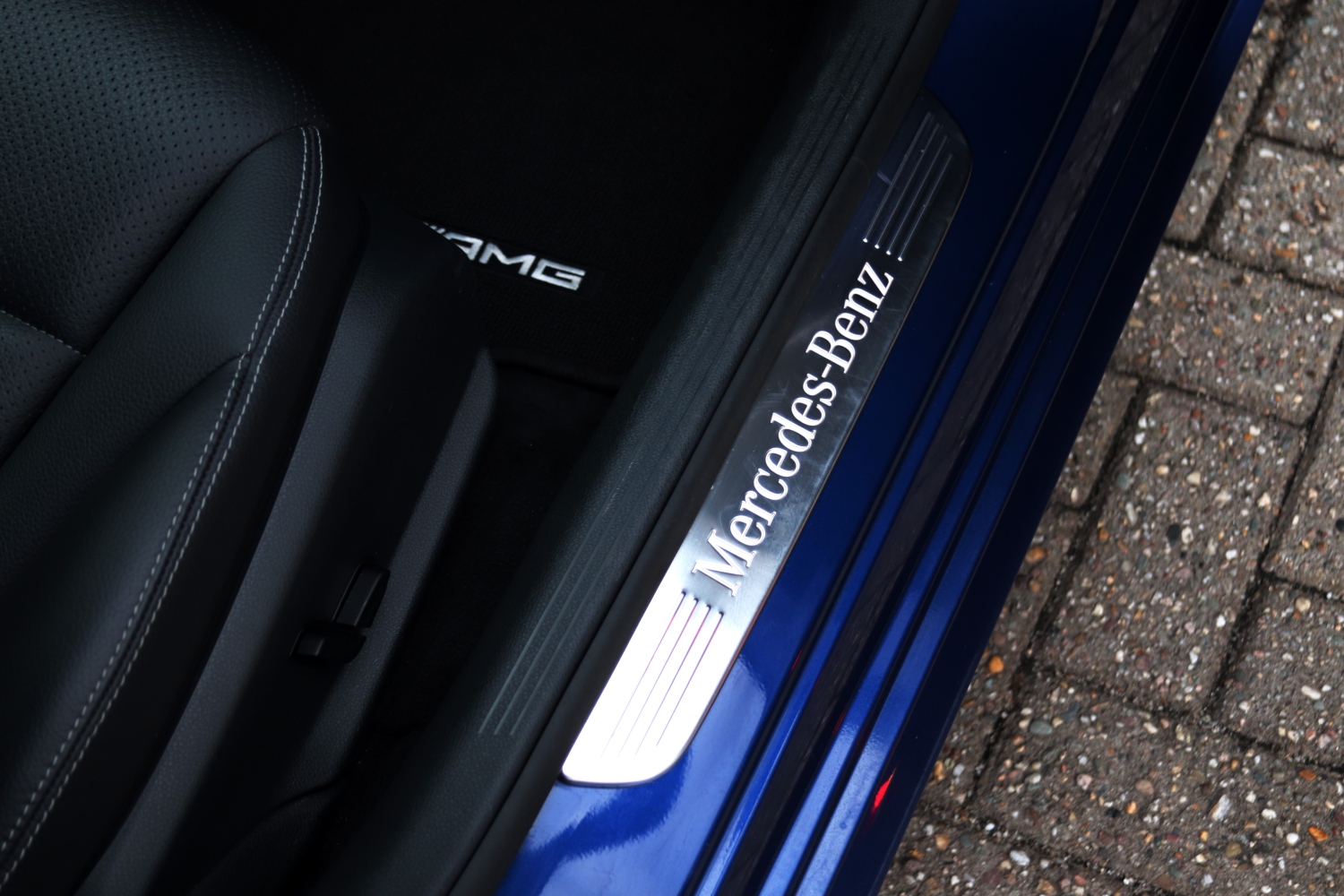 Mercedes-Benz-C250T-W205-2015-8574-017.JPG