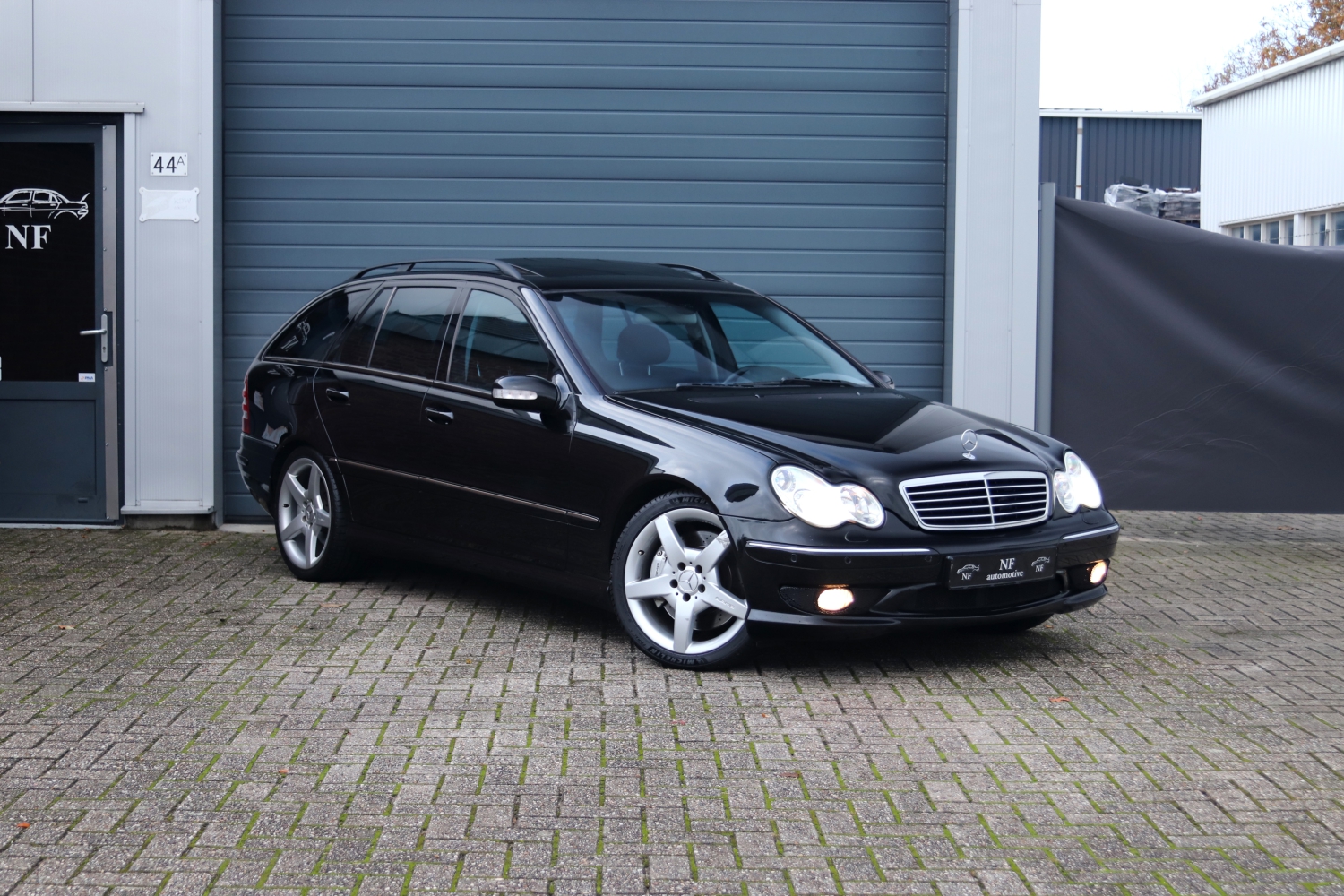 Mercedes-Benz-C32-Combi-S203-2003-79LVZH-013.JPG