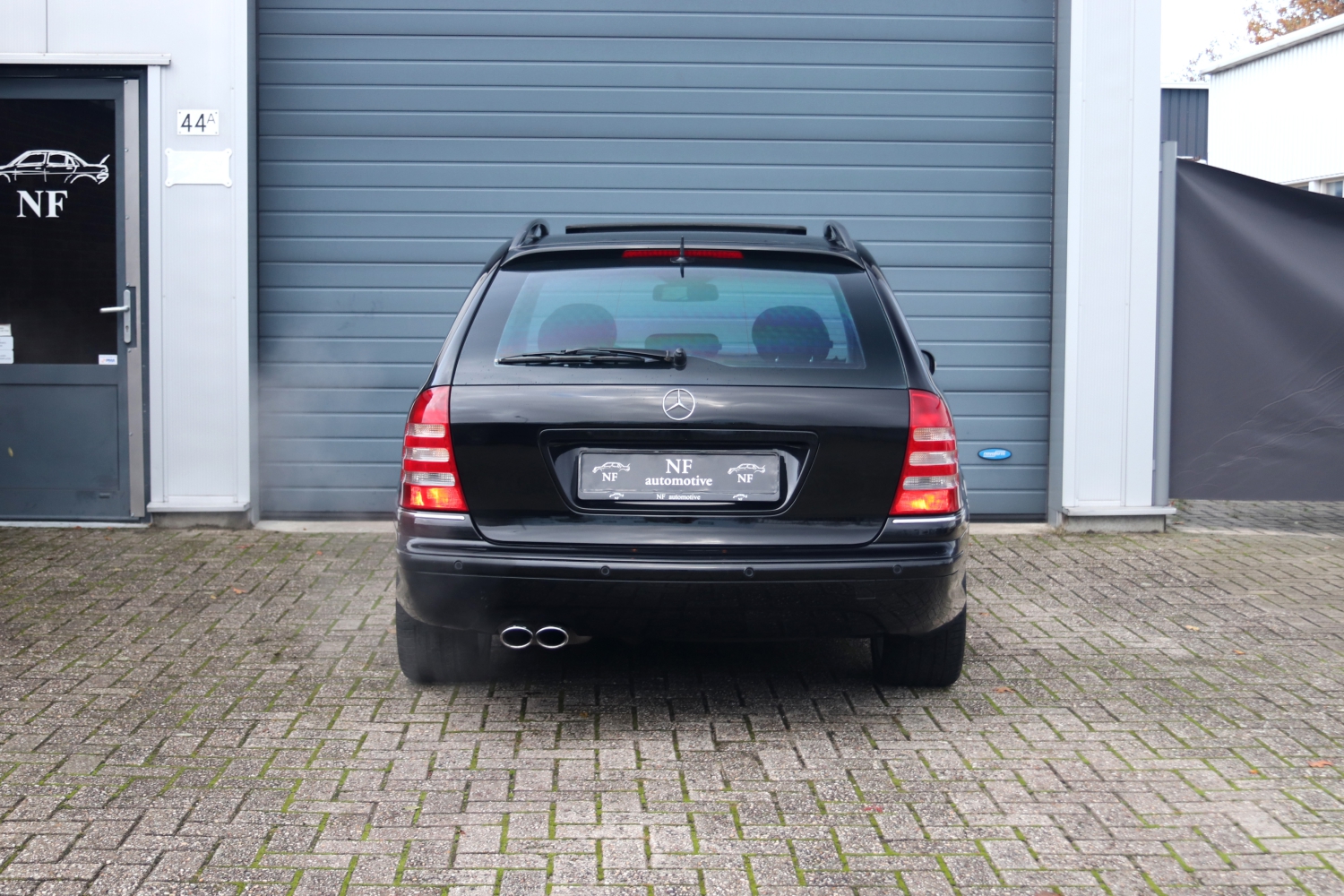 Mercedes-Benz-C32-Combi-S203-2003-79LVZH-022.JPG