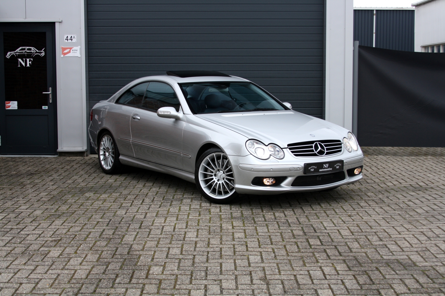 Mercedes-Benz-CLK500-C209-2002-012.JPG