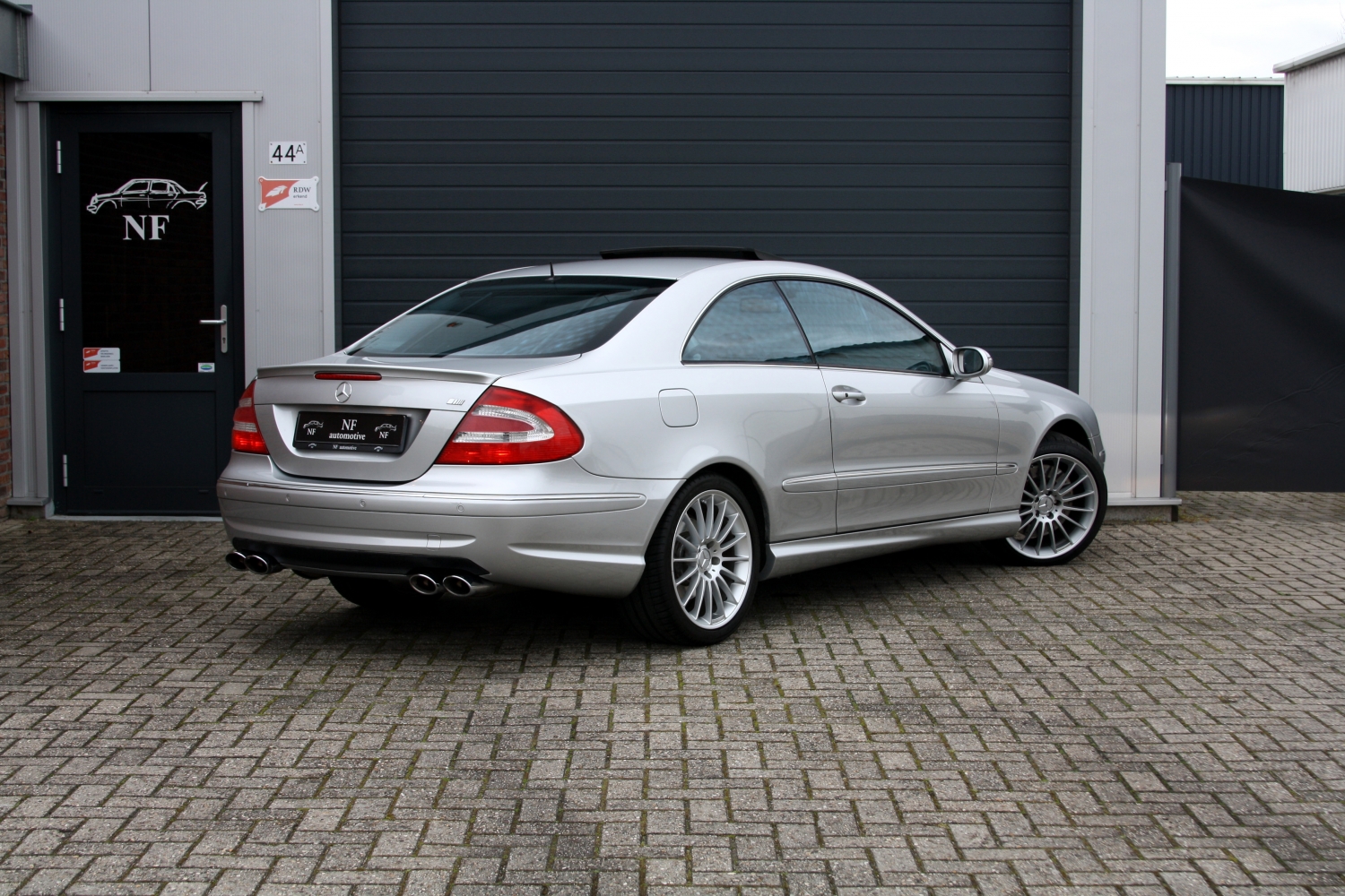 Mercedes-Benz-CLK500-C209-2002-020.JPG