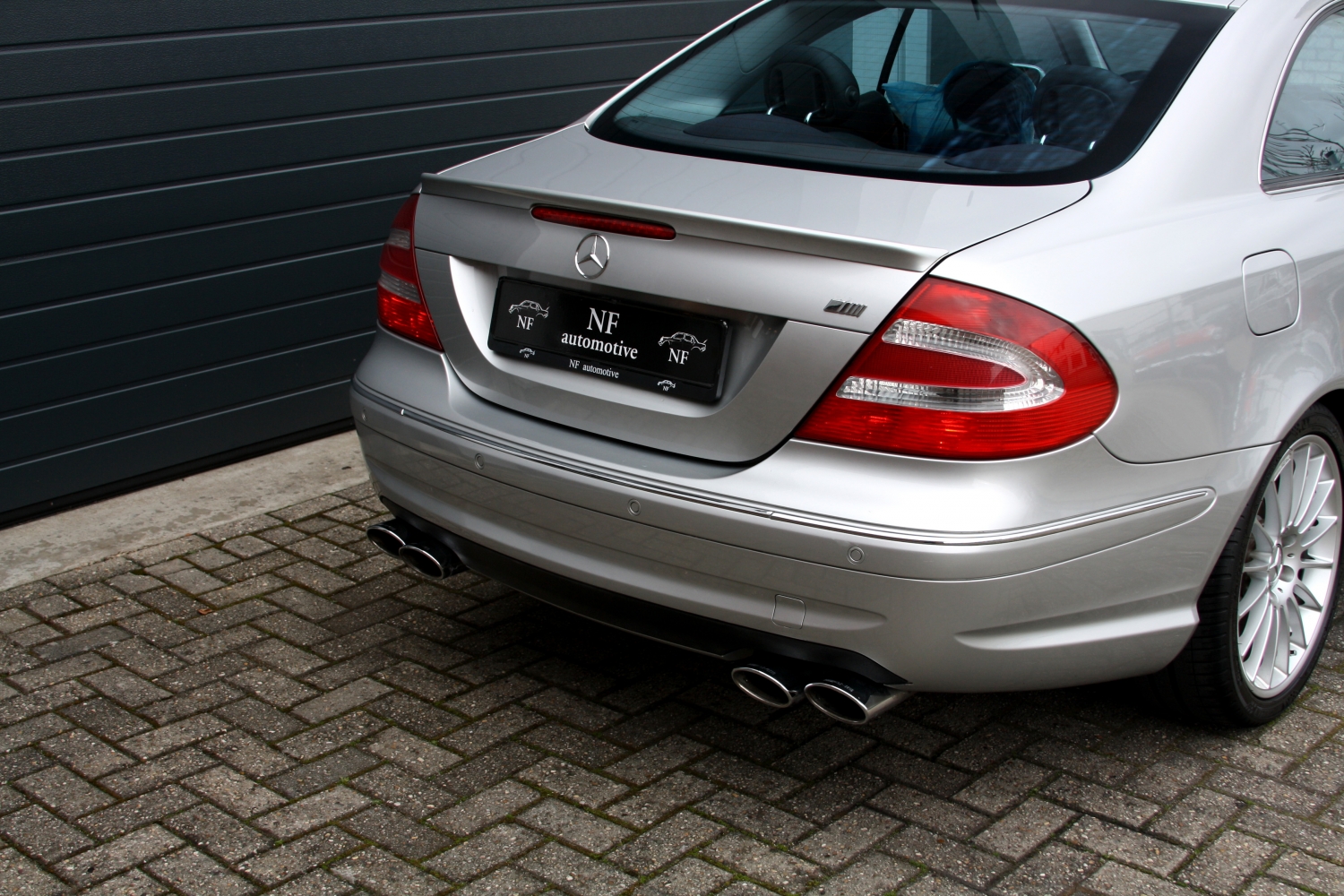 Mercedes-Benz-CLK500-C209-2002-098.JPG