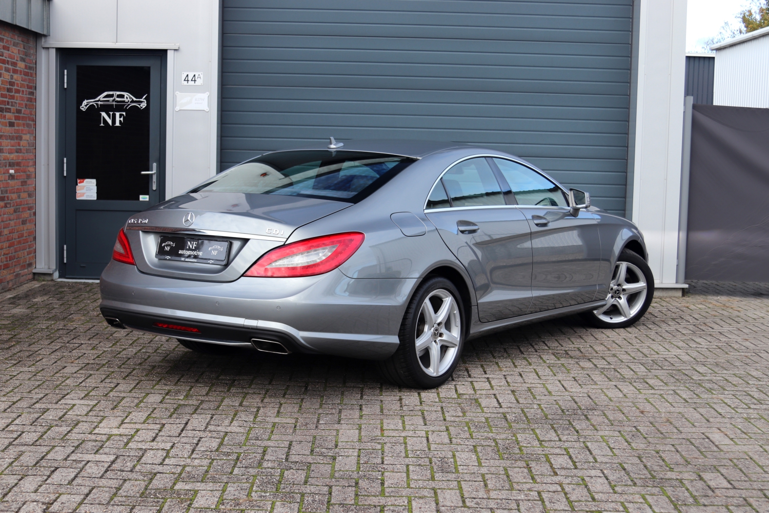 Mercedes-Benz-CLS350CDI-W218-2012-19XVF3-017.JPG