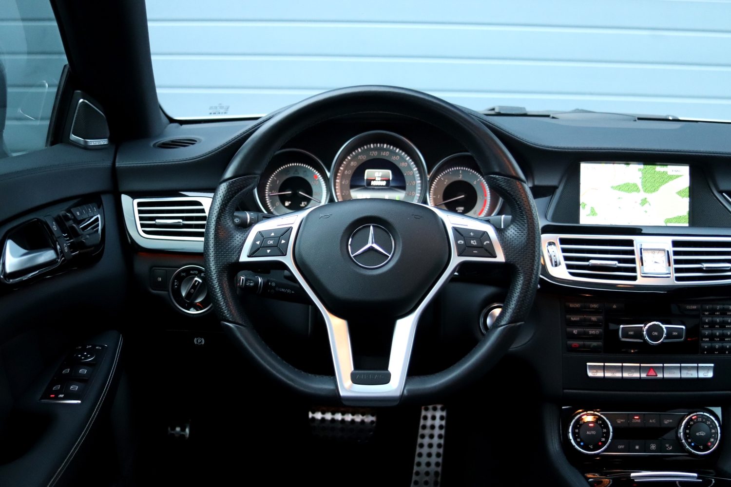 Mercedes-Benz-CLS350CDI-X218-2014-XJ776L-008.JPG