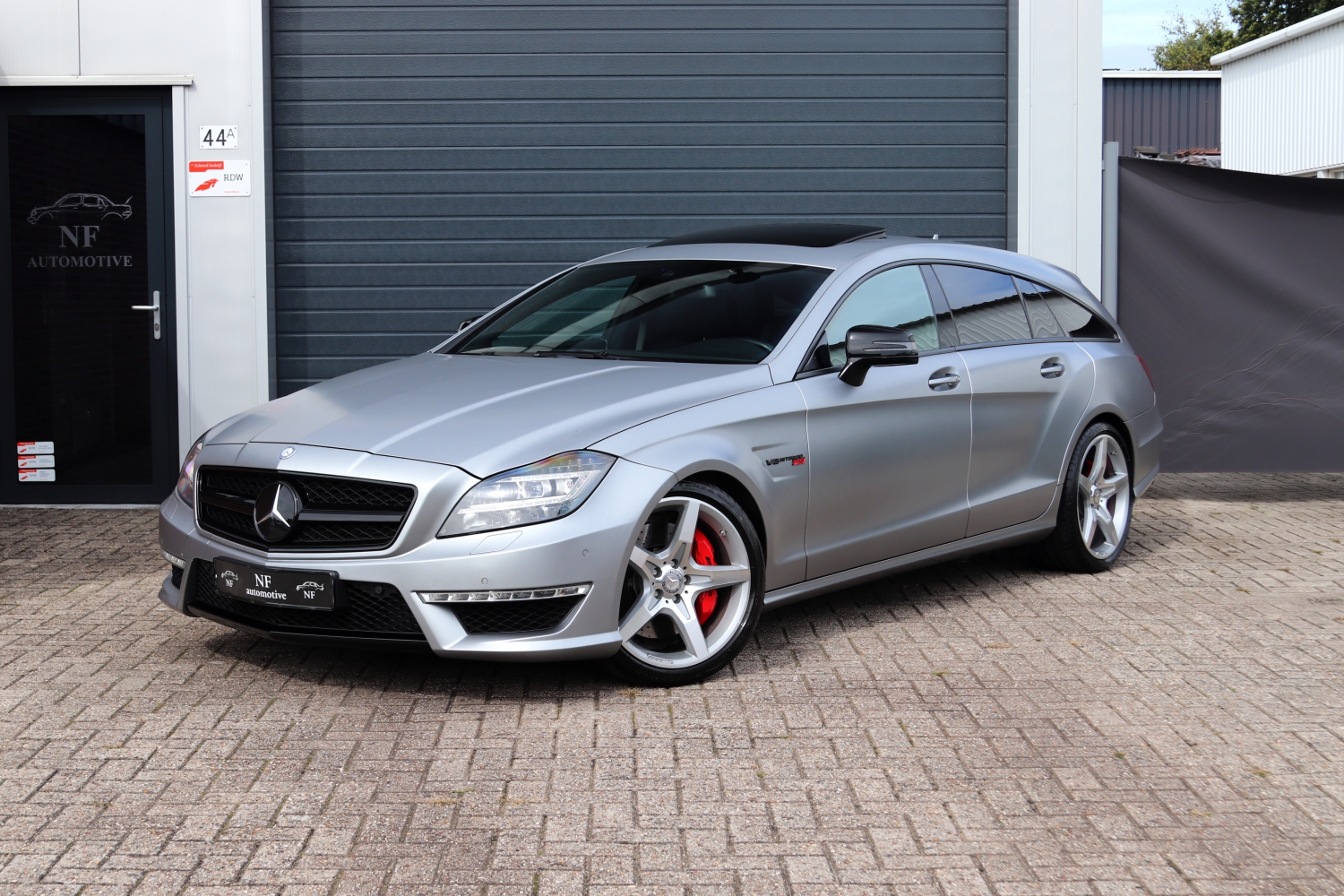 Mercedes-Benz-CLS63-AMG-SB-W218-2013-HBR08V-001.JPG